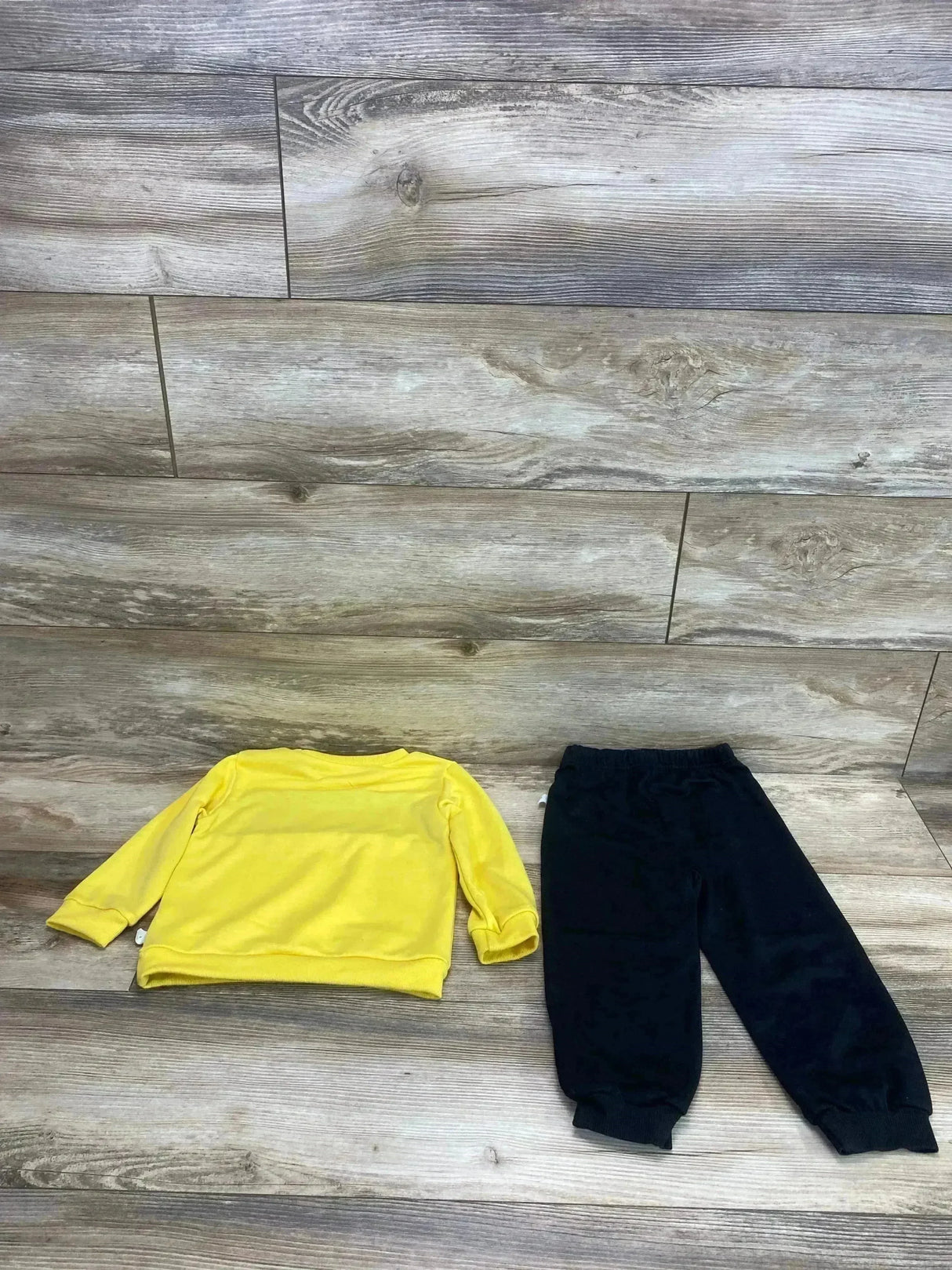 Shein 2pc Daddy's Boy Sweatshirt & Joggers Yellow sz 2-3T - Me n Mommy To Be