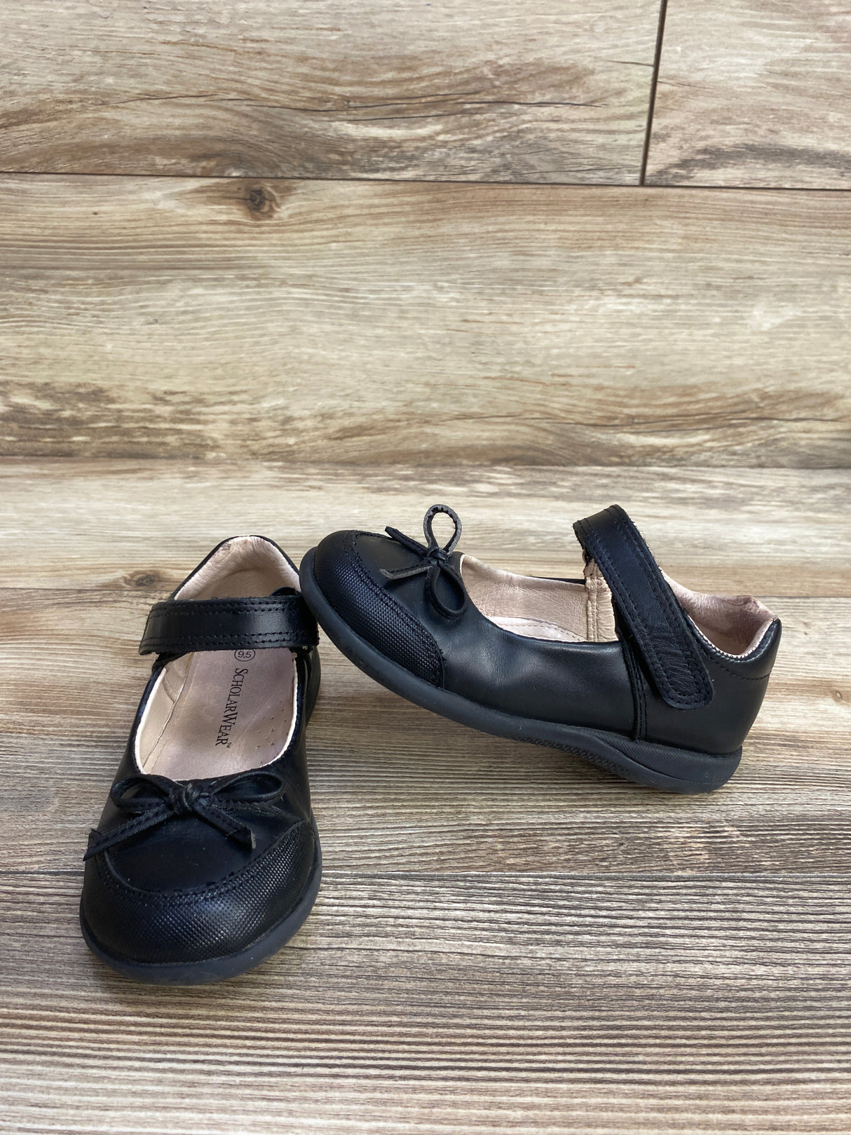 ScholarWear Leather Mary Jane Shoes Black sz 9.5c