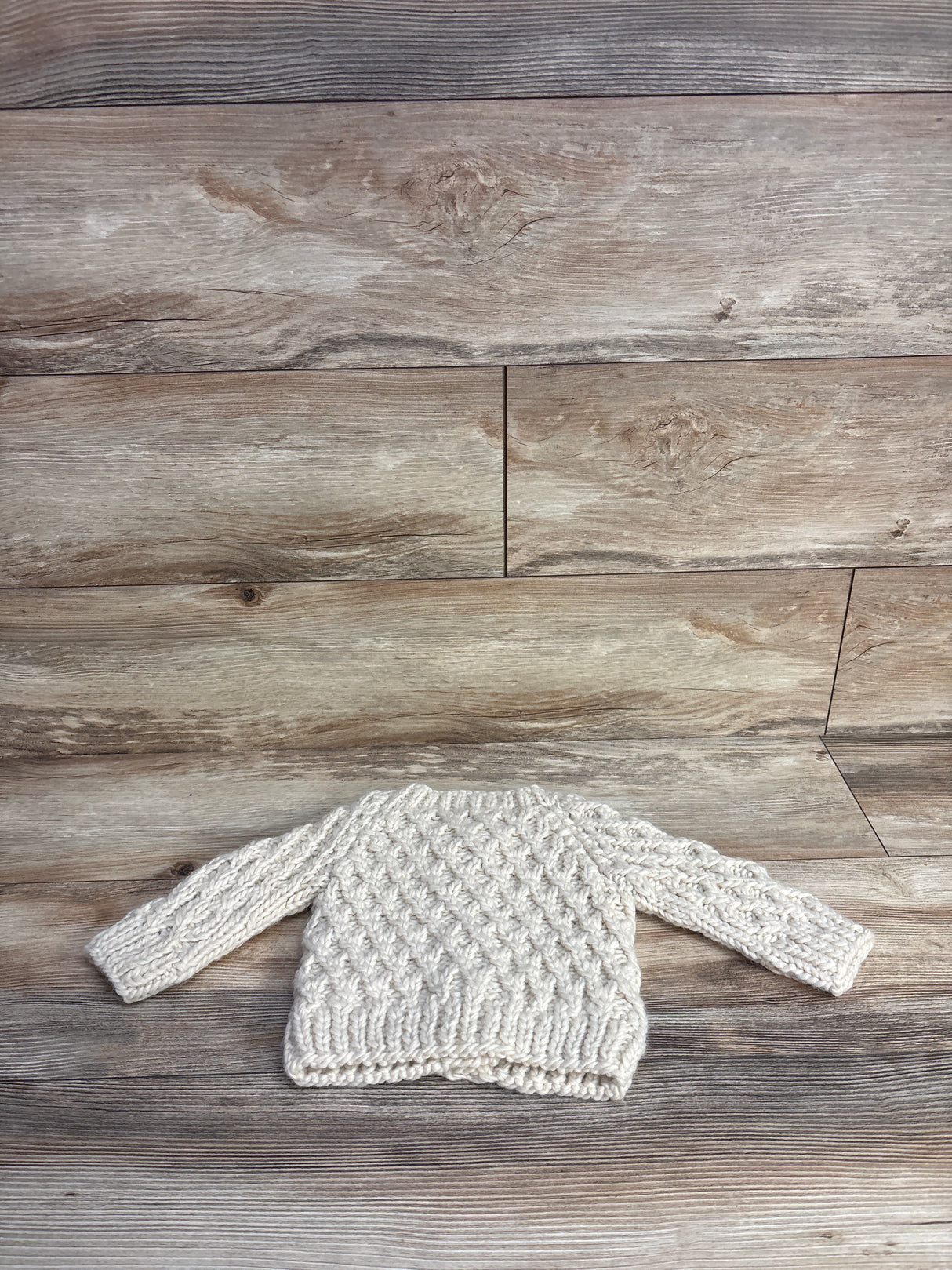 Huggalugs Chunky Knit Cardigan Beige sz 6-12m