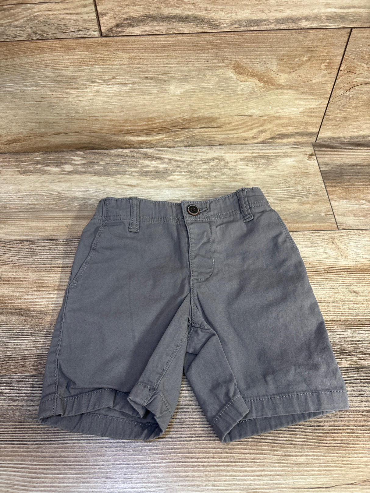 Oshkosh Shorts Grey sz 4T