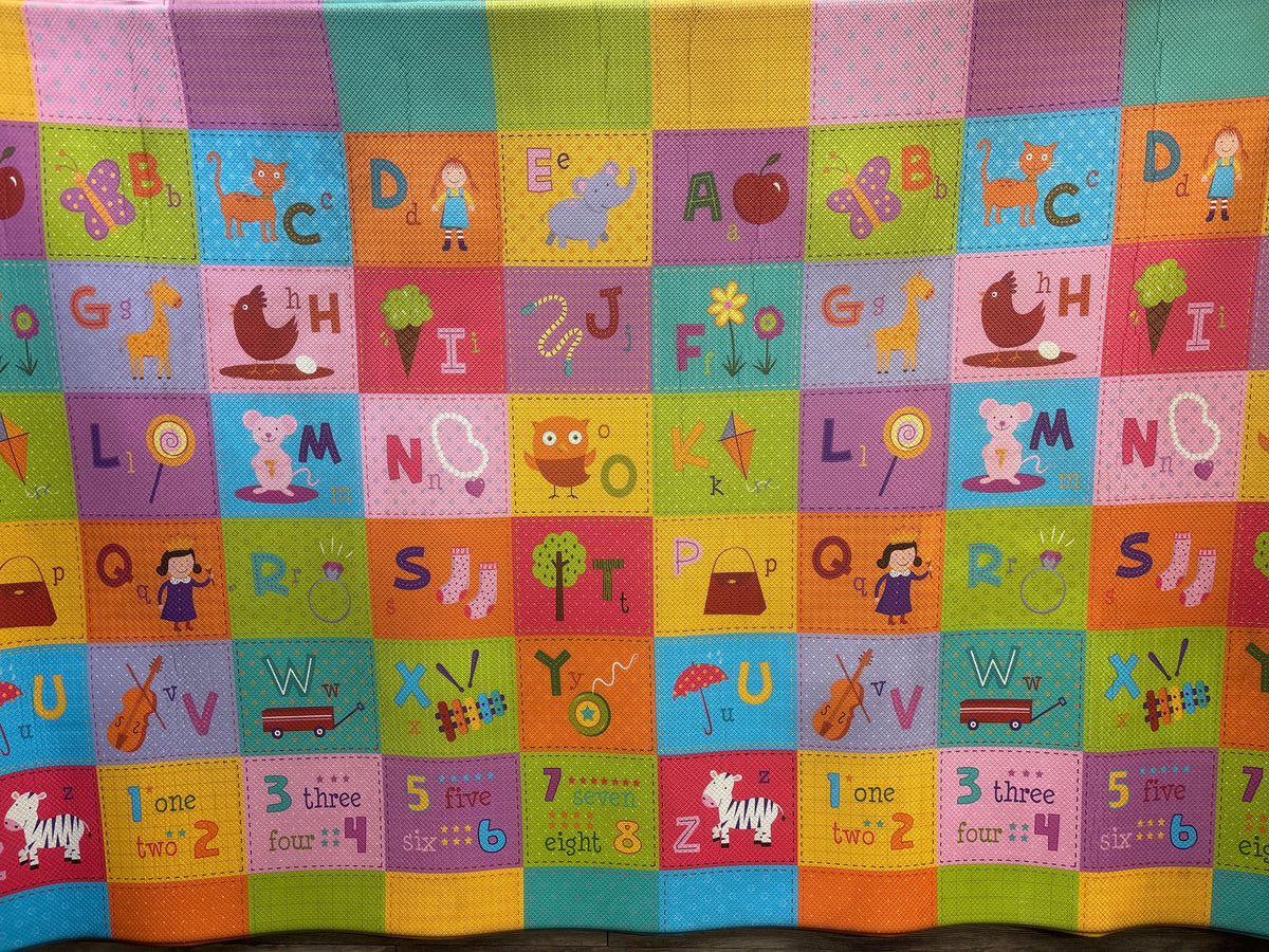 Dwinguler Playmat - Zoo 82'' x 55''*