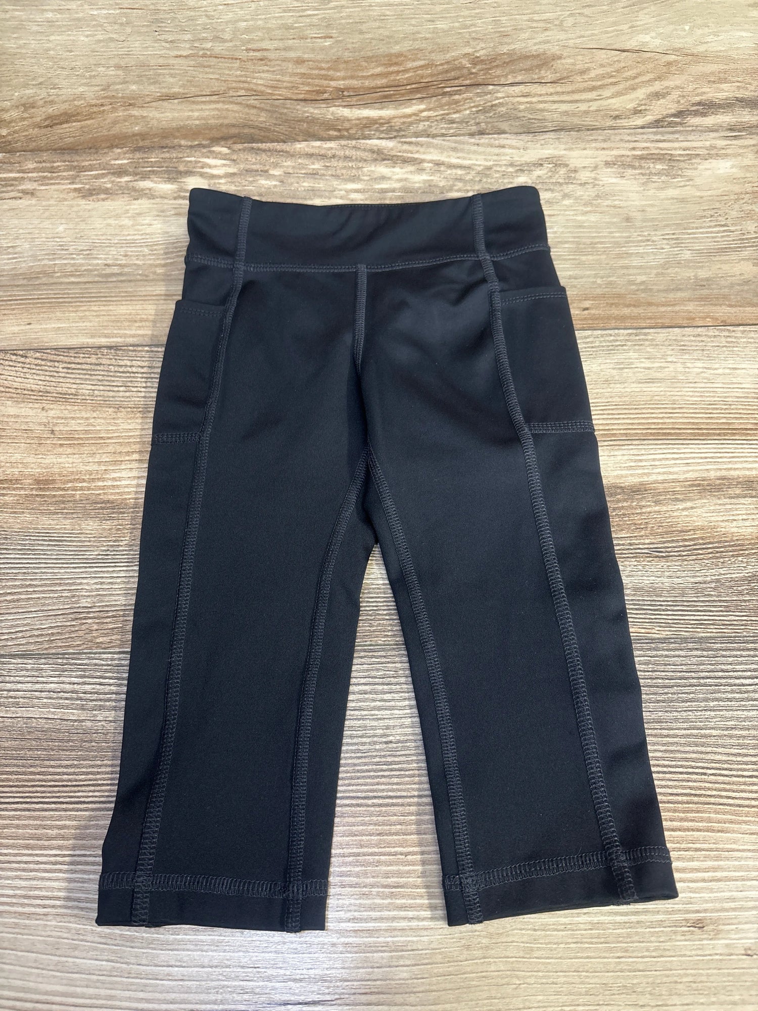 Primary Active Pocket Crop Leggings in Solid Black sz 4T