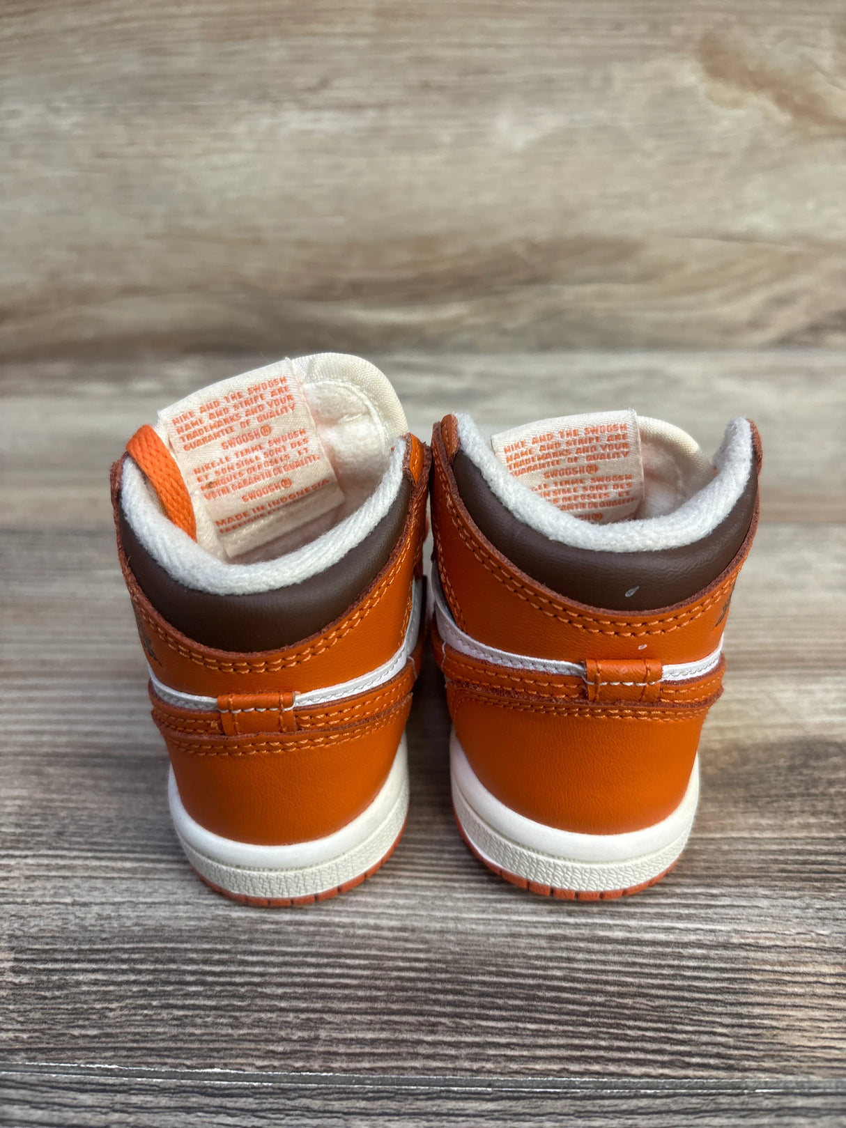 Air Jordan 1 High OG TD 'Starfish' Sneakers sz 4c