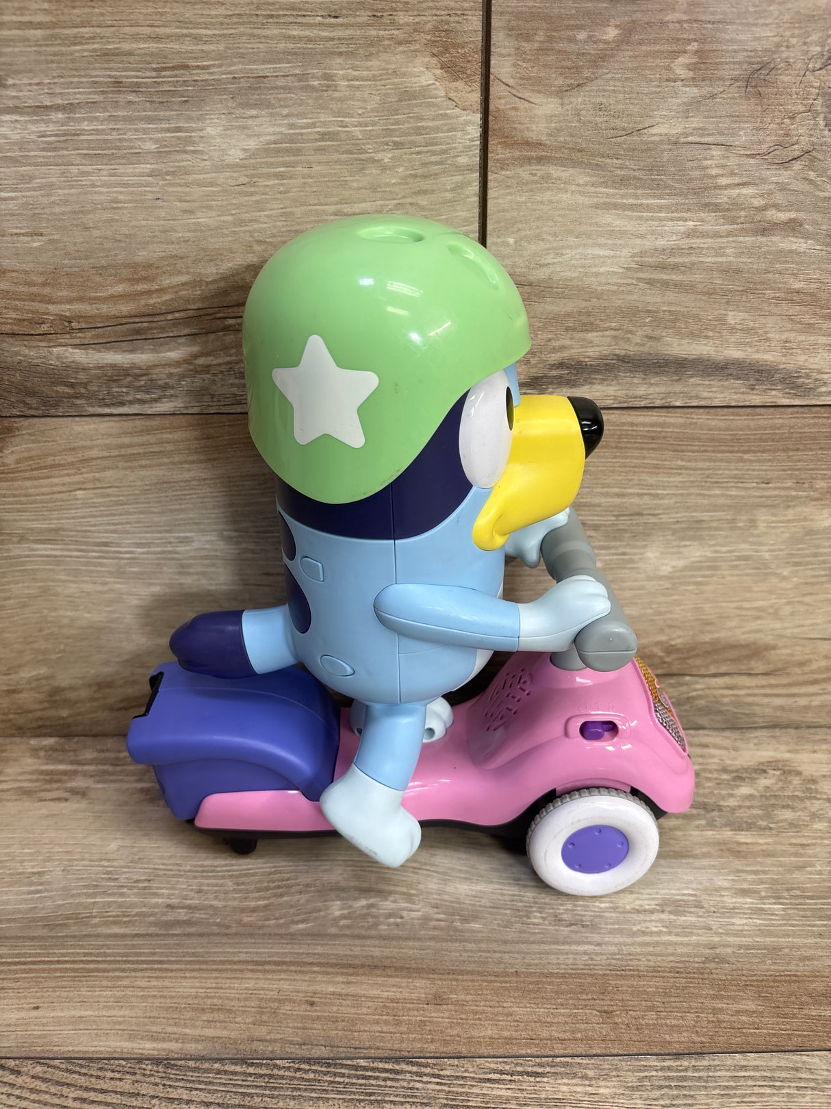 VTech Bluey Scooter Time Bluey