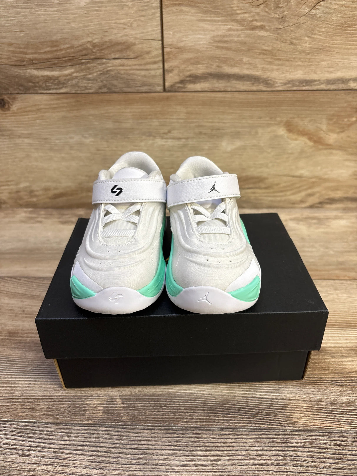 Air Jordan Luka 3 TD 'Photo Finish' Sneakers sz 7c