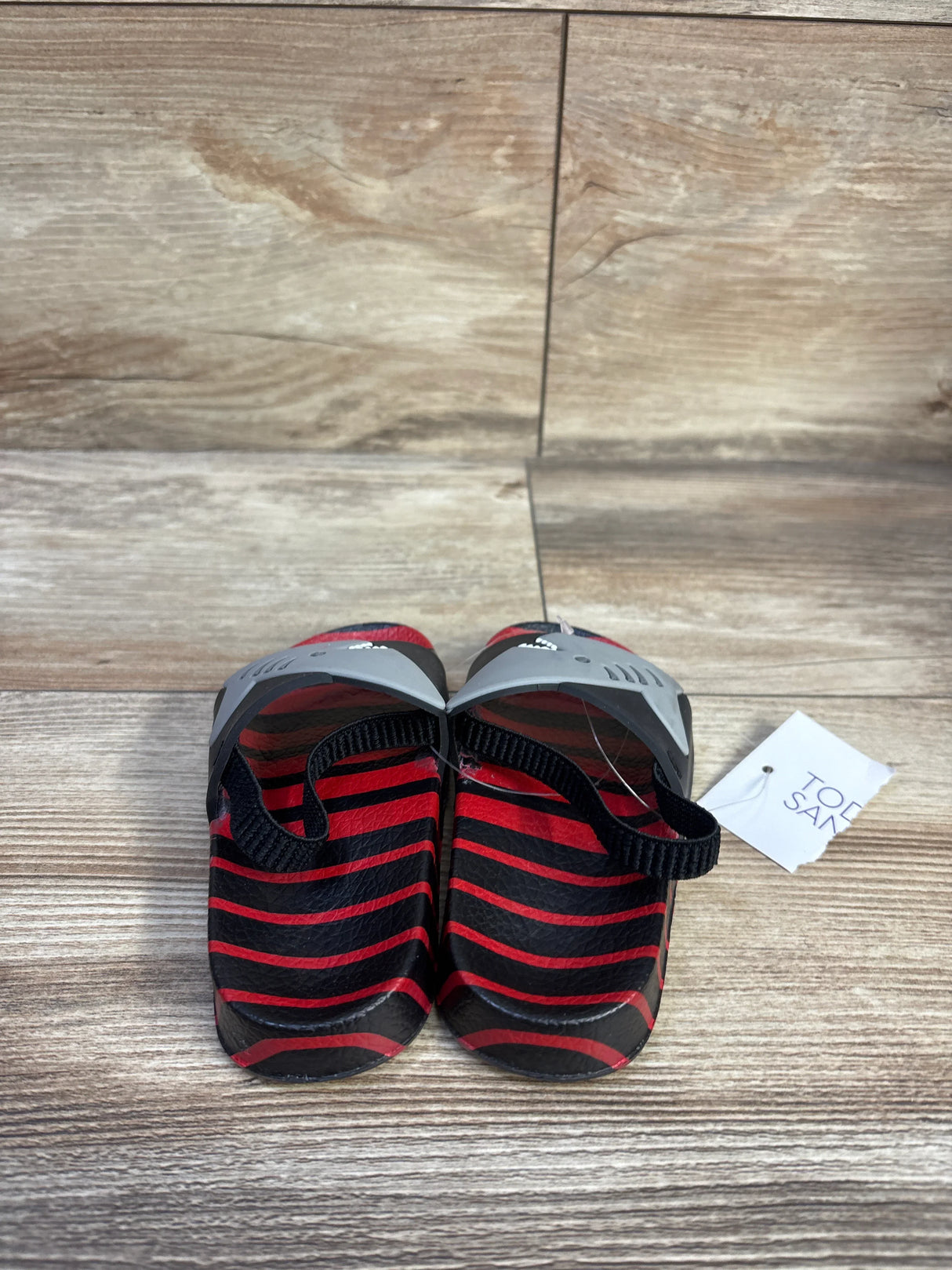 NEW Shark Slide Sandals Red sz 5-6c