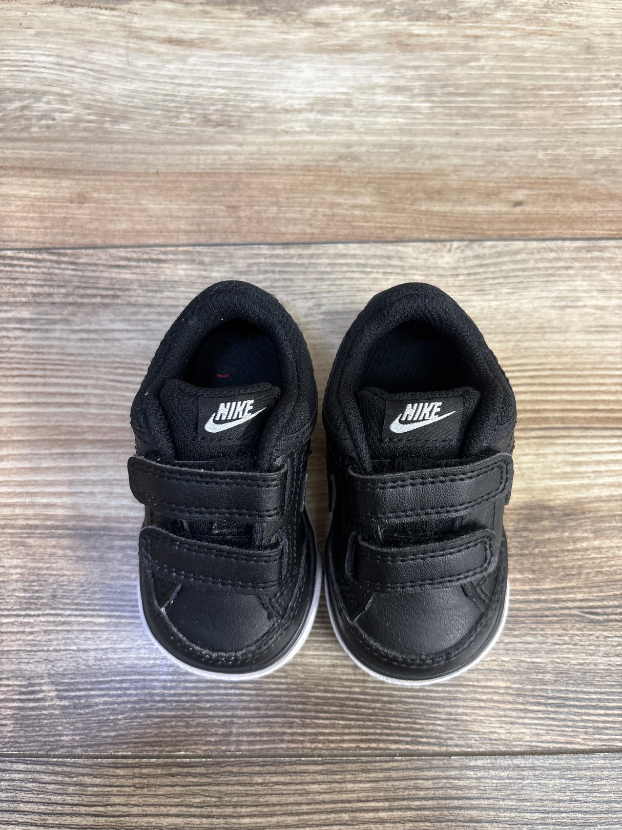 Nike Capri 3 Leather TD 'Black White' Sneakers sz 3c