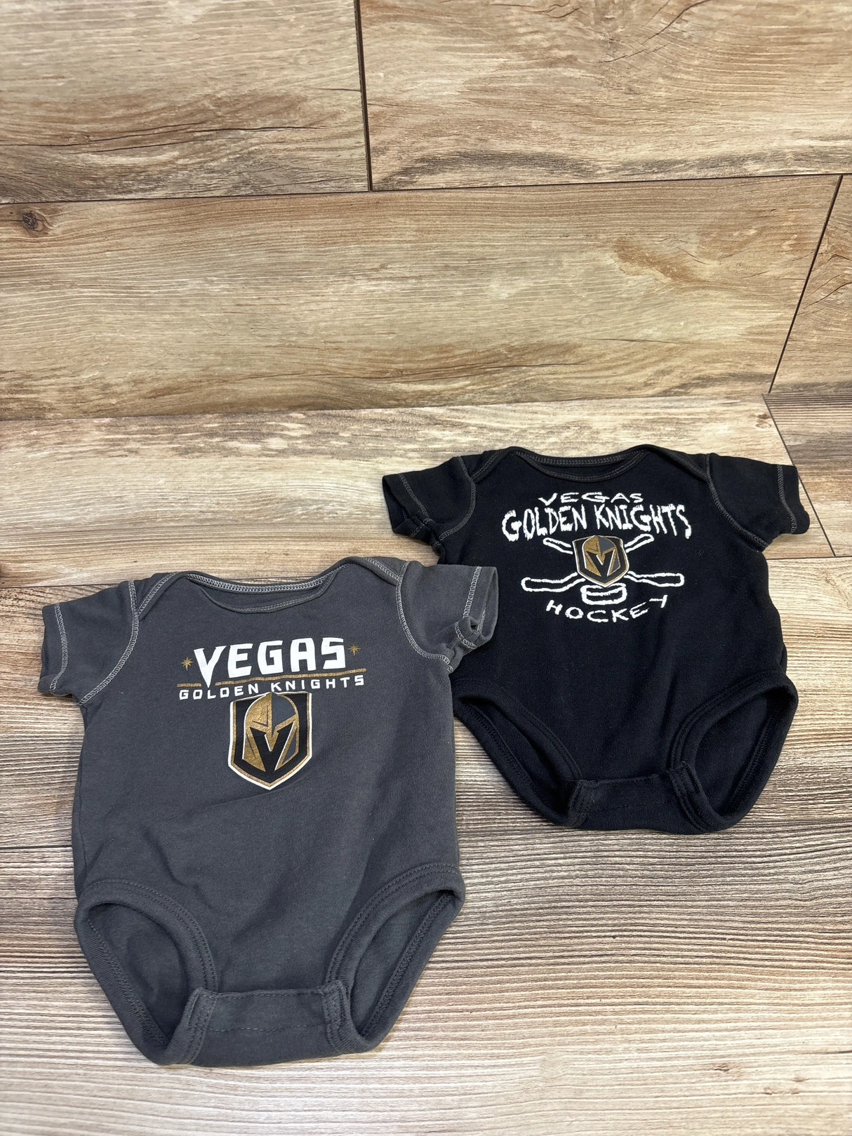 NHL 2pk Golden Knights Bodysuit Grey sz 0/3m