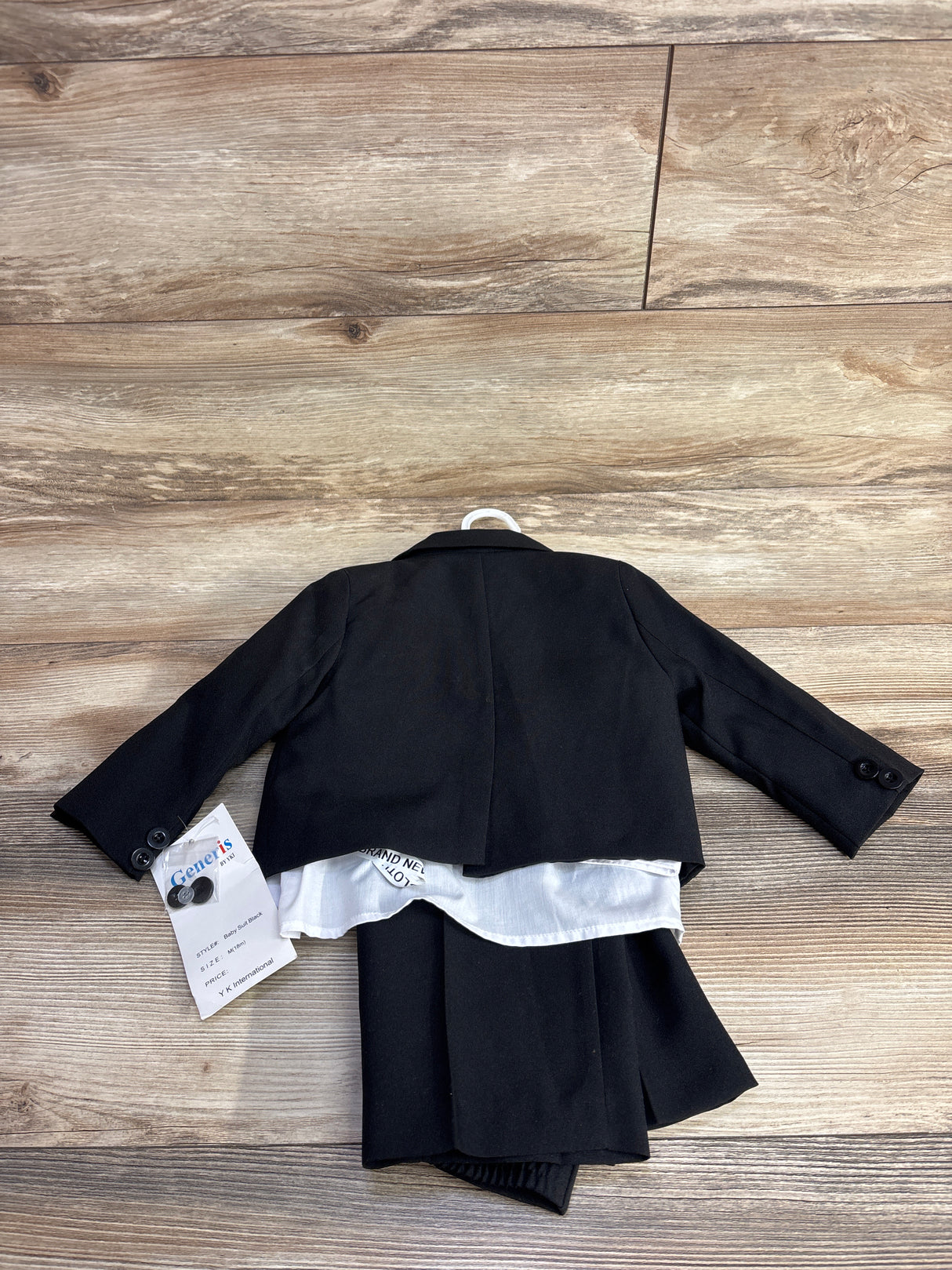 NEW Generis by YKI 5pc Suit Black sz 18m