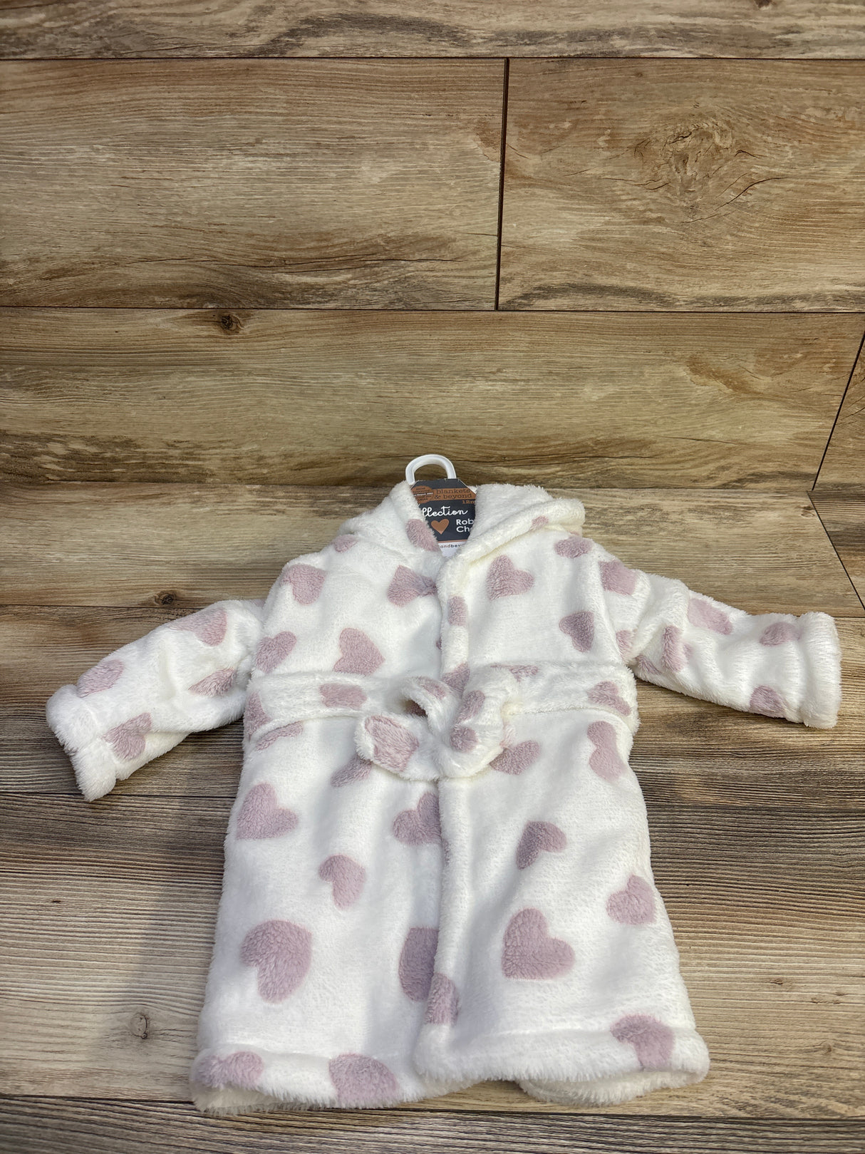 NEW Blankets & Beyond Plush Heart Print Bath Robe White sz 12m+