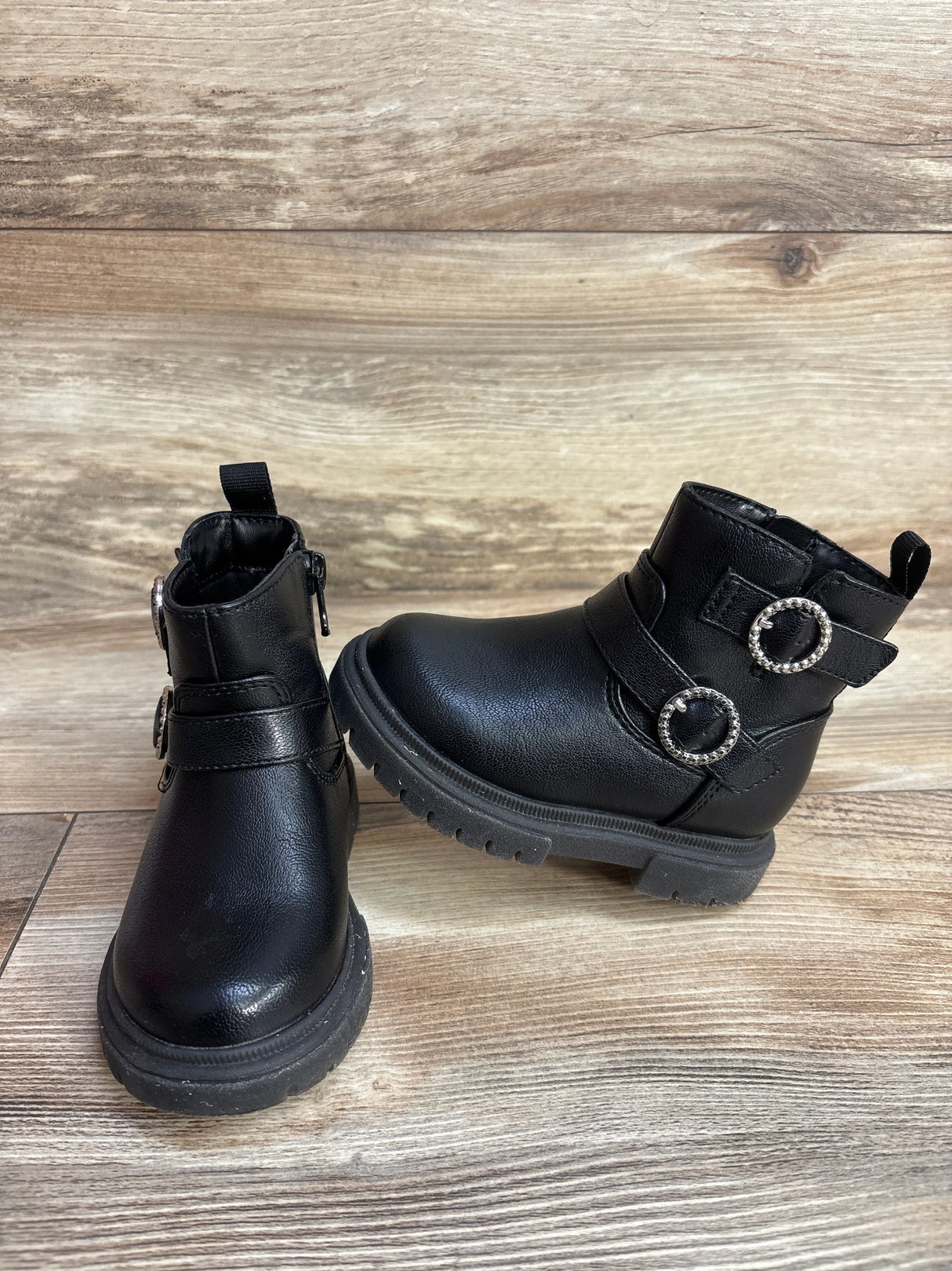 Cat & Jack Evie Lug Sole Ankle Boots Black sz 6c