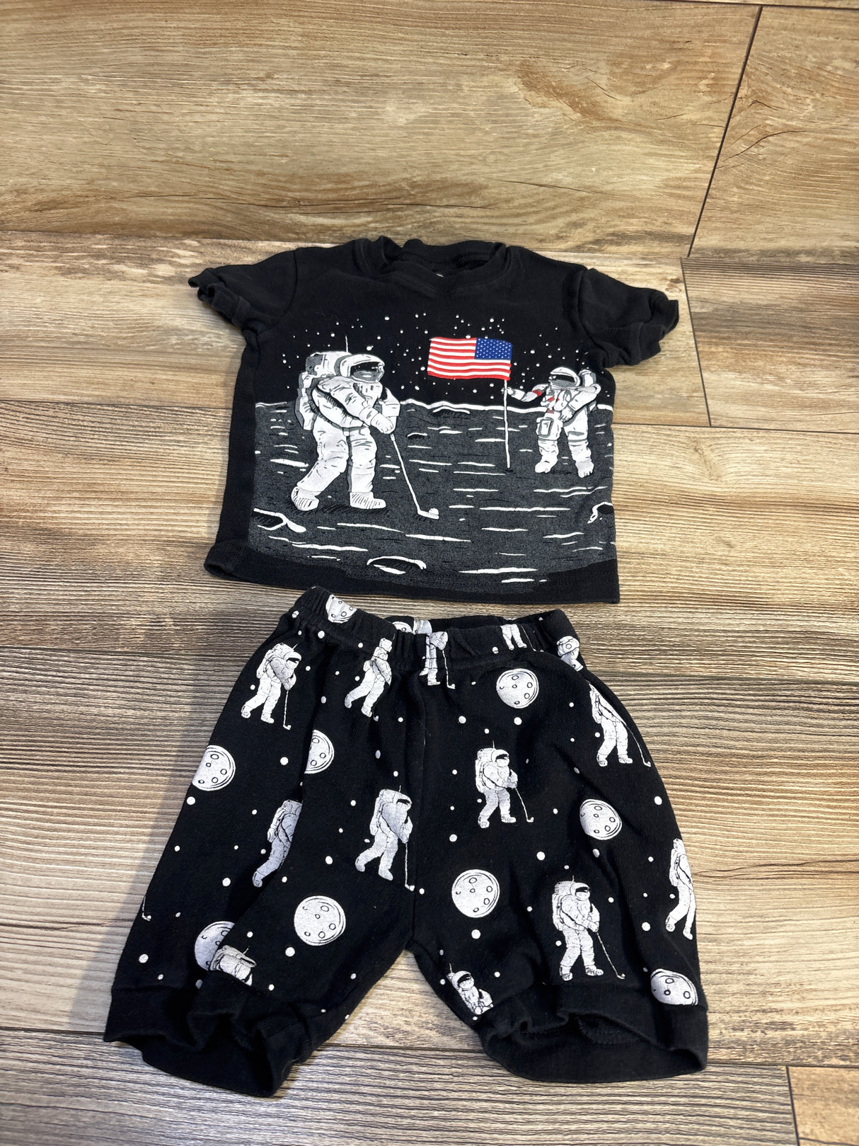 Daughter Queen 2pc Moon Landing Pajama Set Black sz 2T