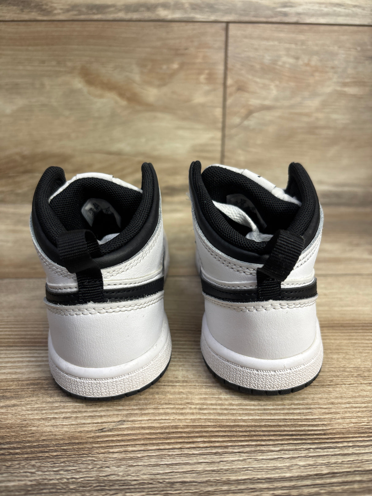 Air Jordan 1 Mid TD 'White Black' Sneakers sz 10c