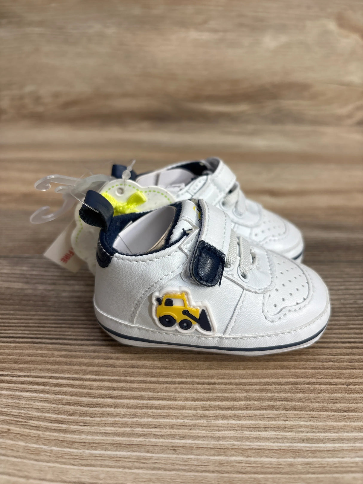 NEW First Steps Soft Sole Shoes White sz 1c