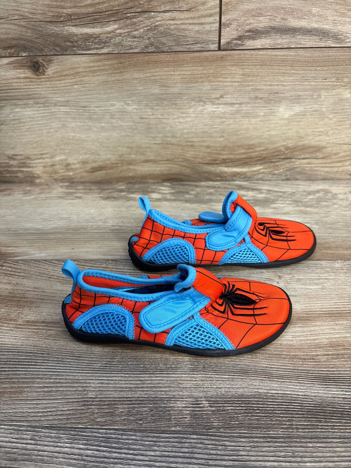 Spider-Man Water Shoes Red sz 11/12c
