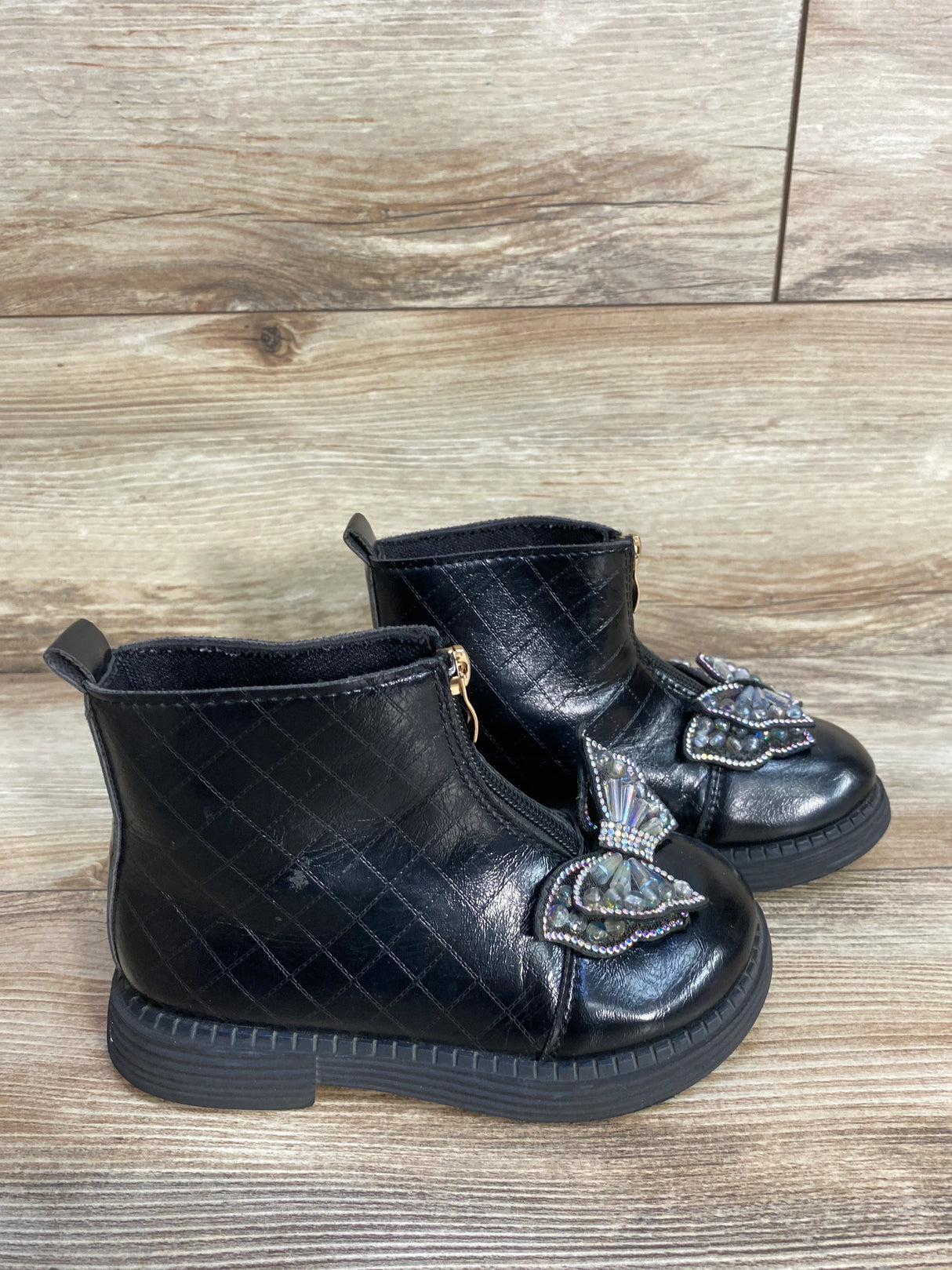 Glossy Chelsea Boots w/ Rhinestone Butterfly Black sz 12c