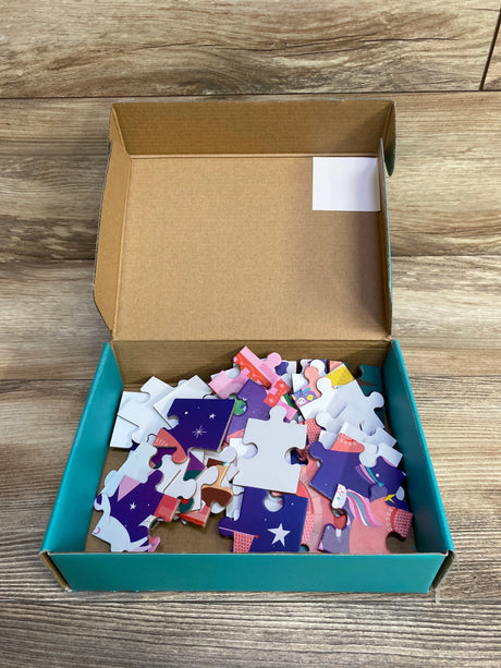 Mudpuppy Unicorn Castle Secret Pictures Puzzle - Me n Mommy To Be