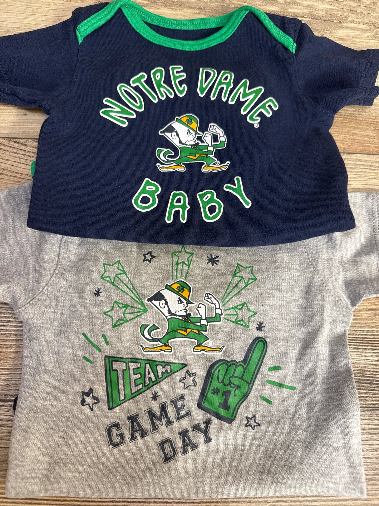 Gen 2 Notre Dame Fighting Irish 2pk Bodysuits sz 3/6m