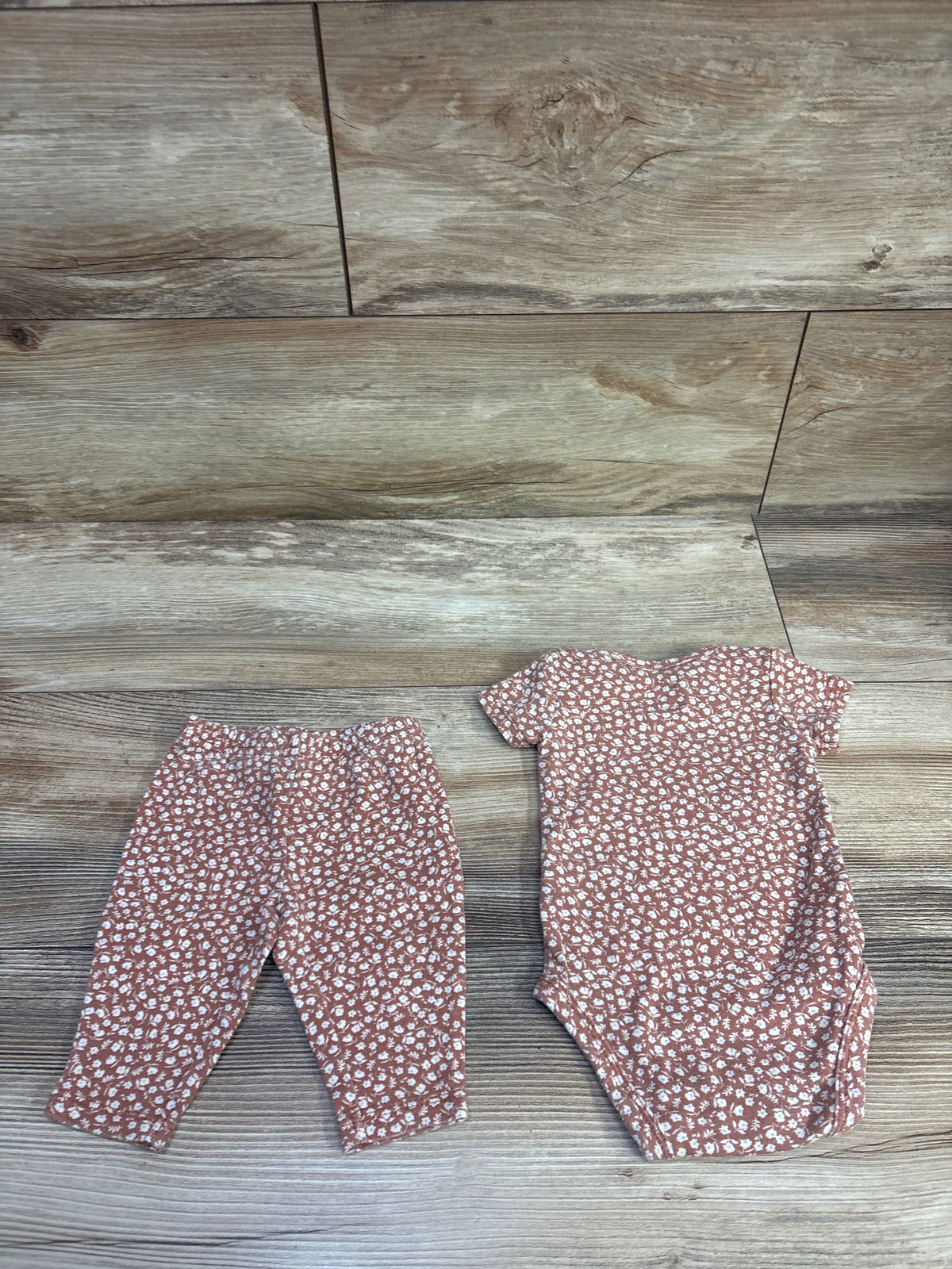 Just One You 2pc Bodysuit & Footed Pants Brown sz 3m