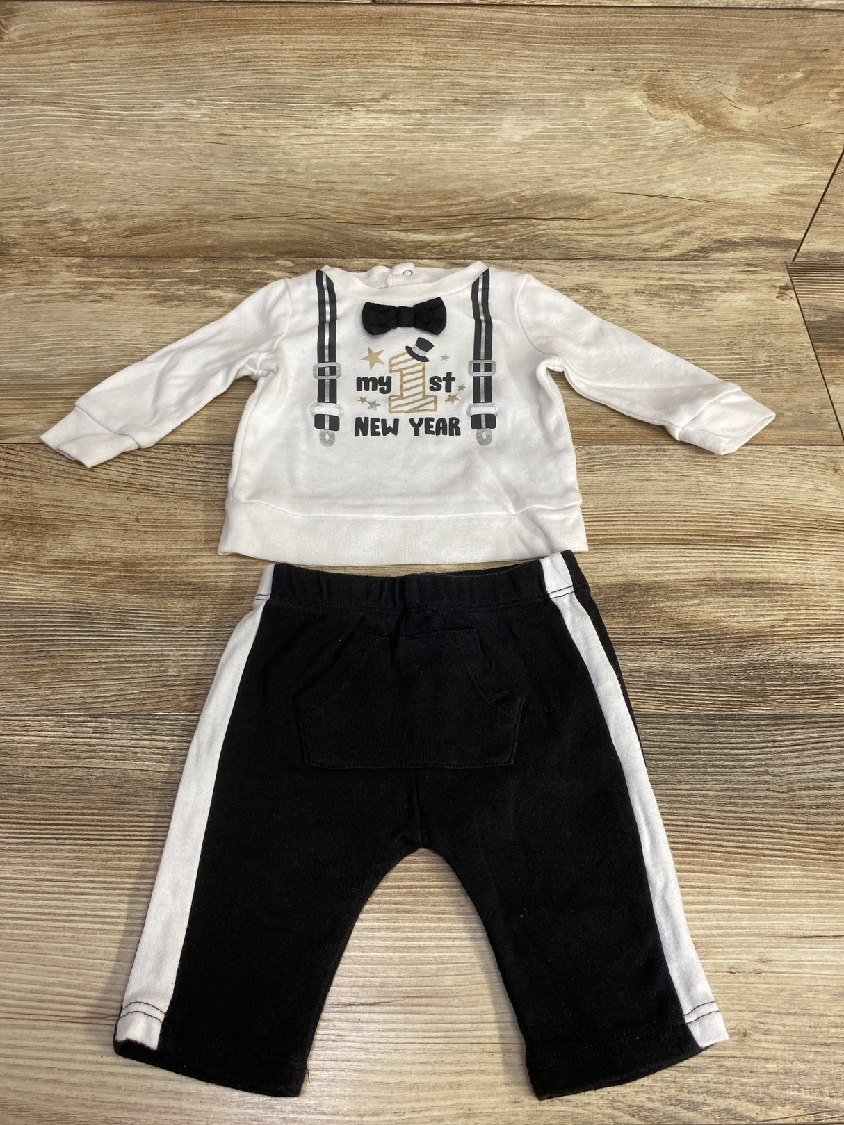 Celebrate 2pc My First New Year Shirt & Joggers White sz 0-3m