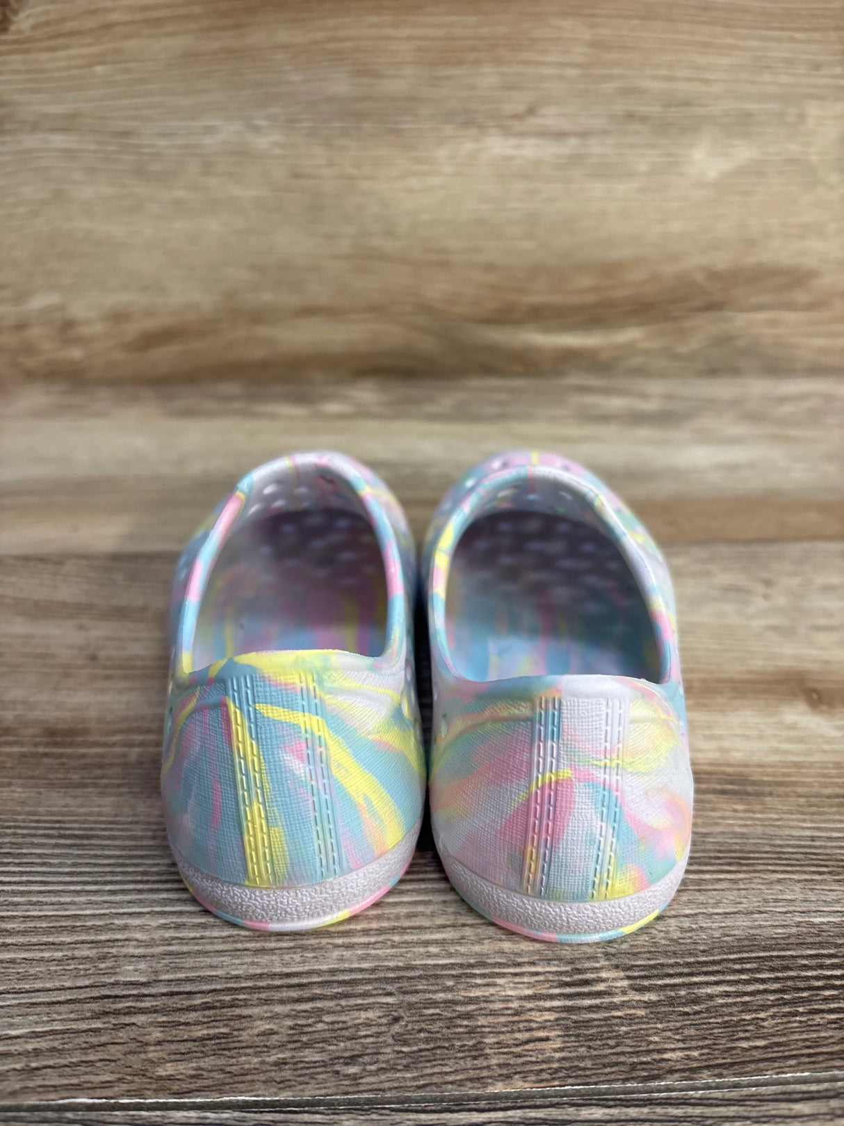 Cat & Jack Jese Slip-On Apparel Water Shoes Multicolor sz 8c - Me n Mommy To Be