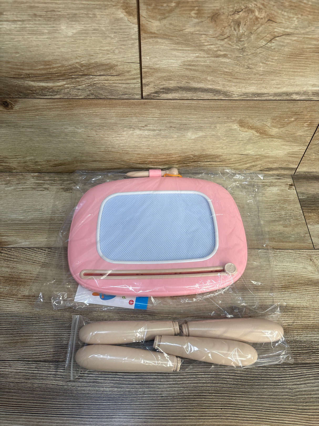 NEW Kikidex Magnetic Drawing Board, Pink