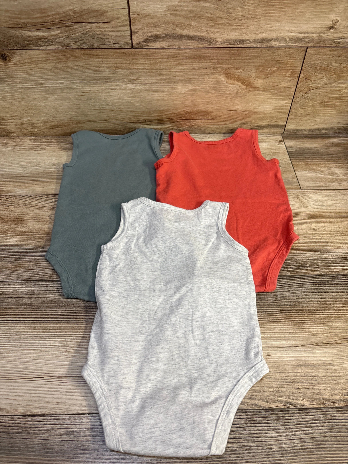 Carter's 3pk Bodysuits Grey sz 12m