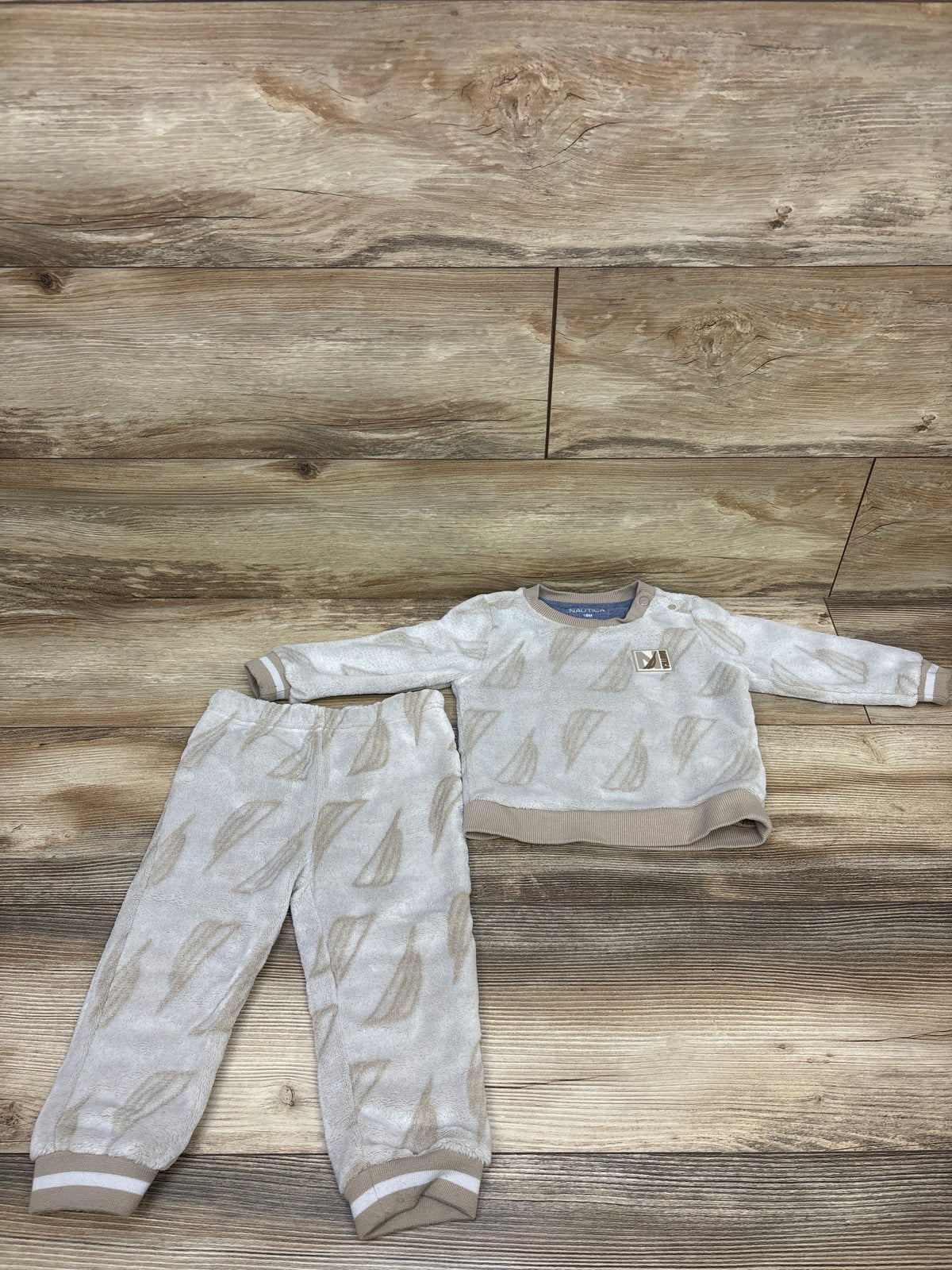 Nautica 2pc Plush Sweatshirt & Joggers Set Beige sz 18m