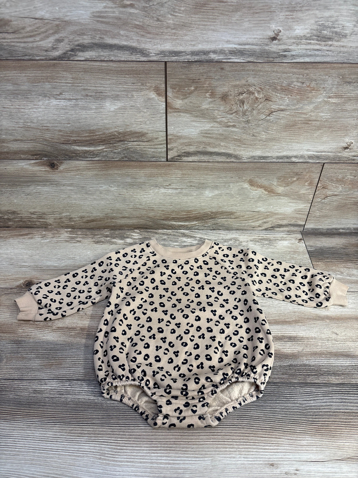Old Navy Leopard Print Sweater Romper Tan sz 12-18m