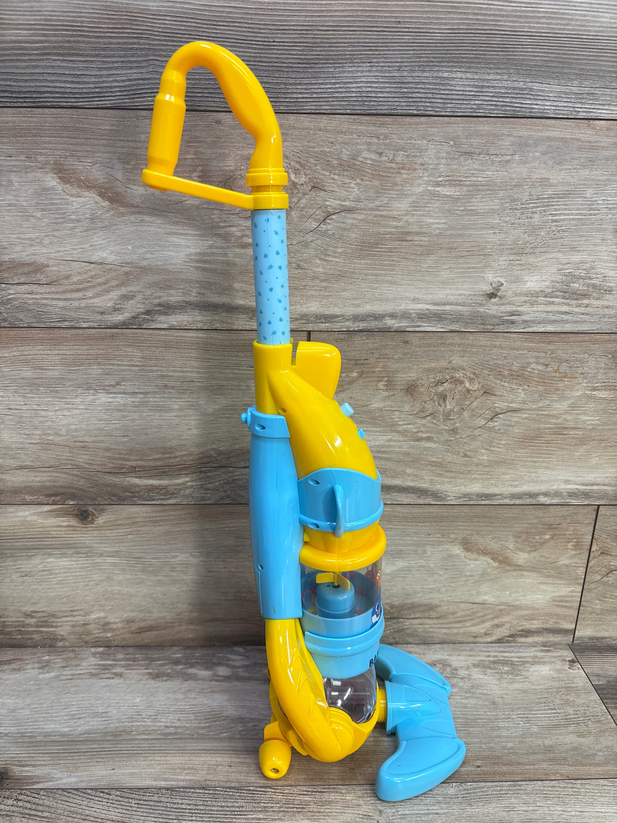 Pinkfong Baby Shark Cordless Vacuum with Real Suction