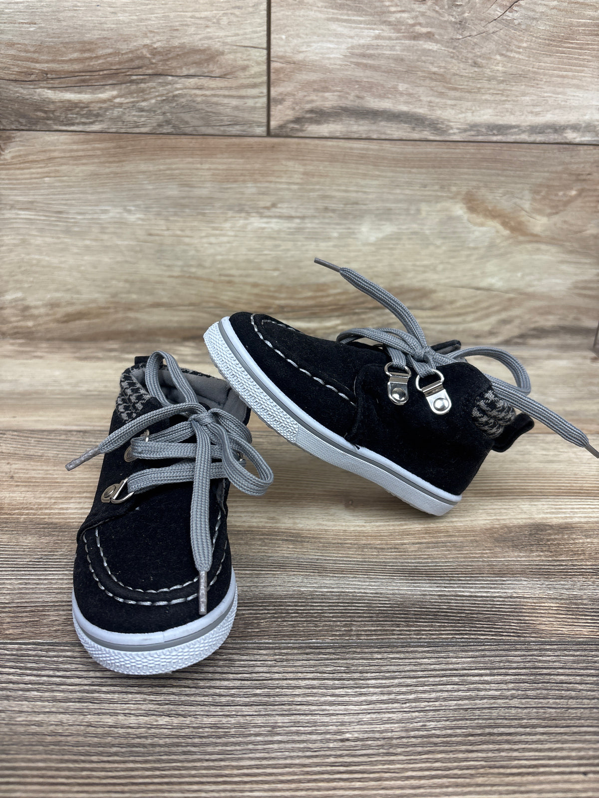 Shoe Shox Lace-Up High Top Sneakers Black sz 5c