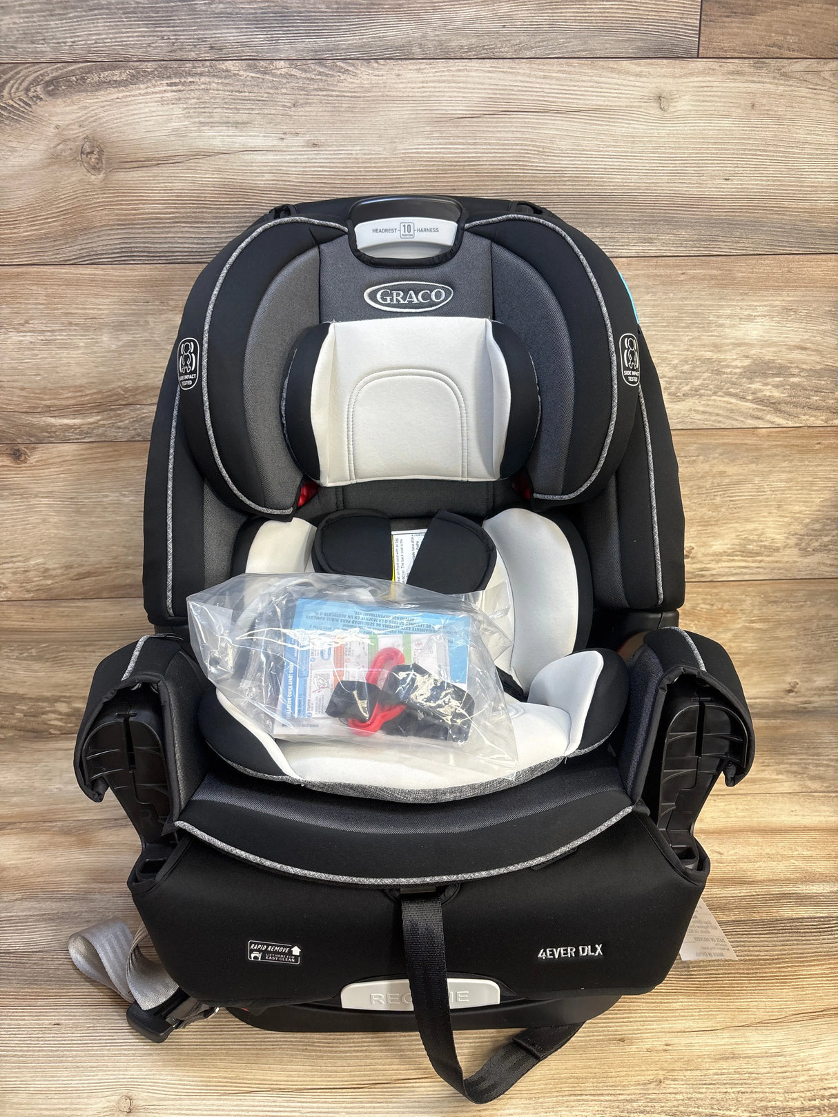 NEW Graco 4Ever DLX 4-in-1 Convertible Car Seat in Fairmont 4-120lbs