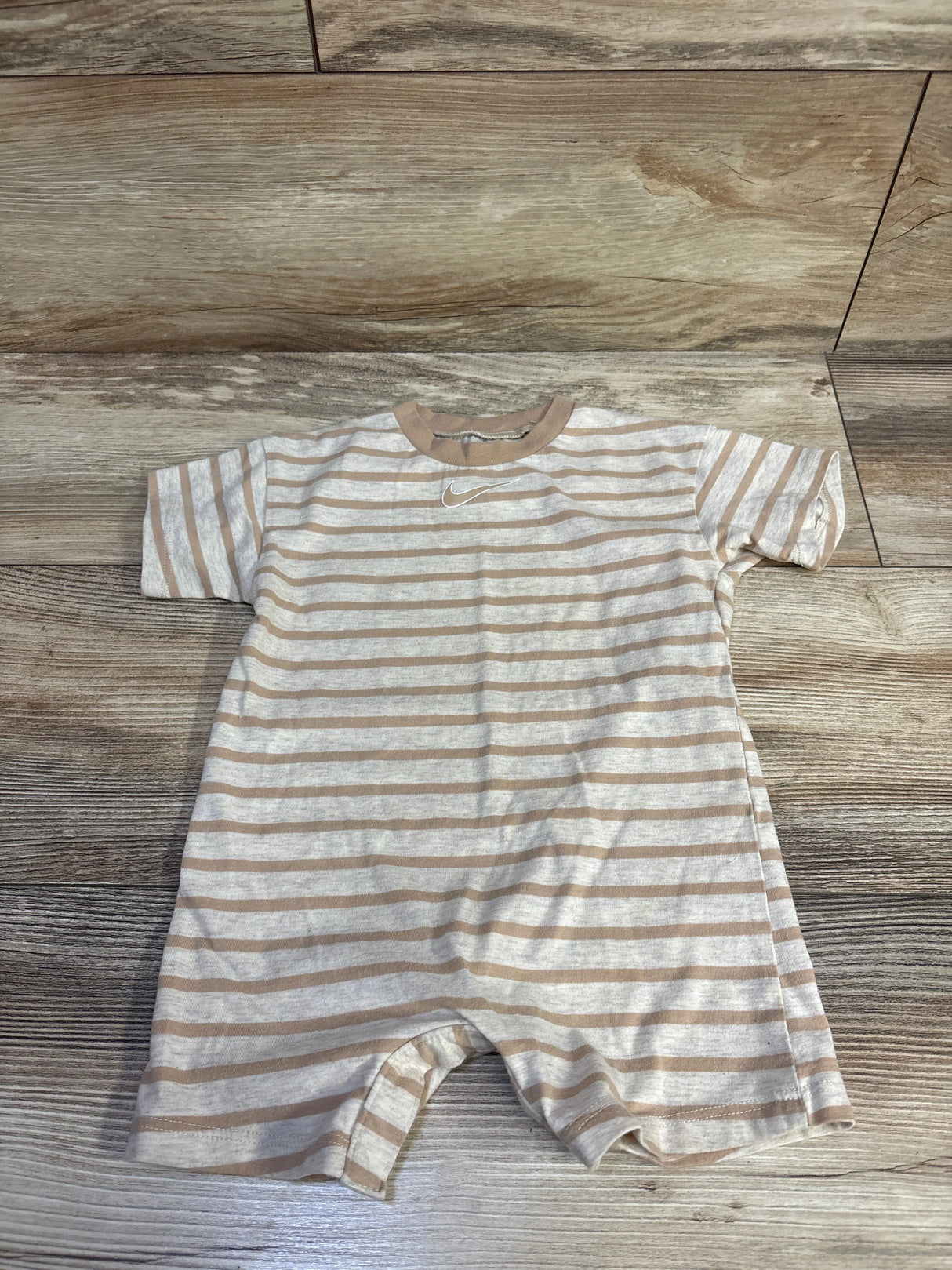 Nike Striped Shortie Romper Beige sz 12m
