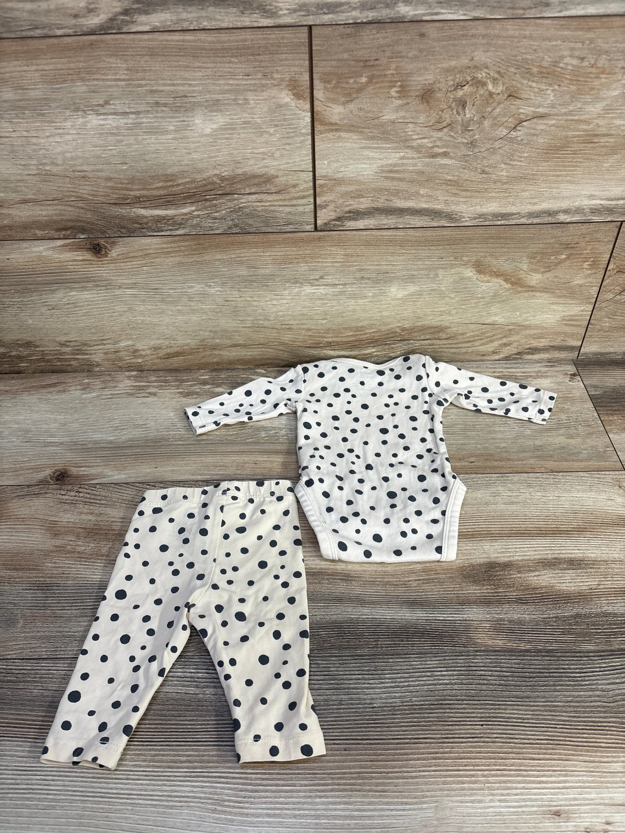 H&M 2pc Polka Dot Bodysuit & Pants Set Ivory sz Preemie