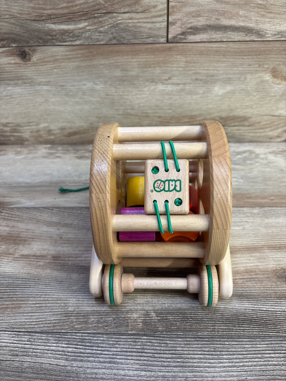 Bajo Wooden Snail Sortroller