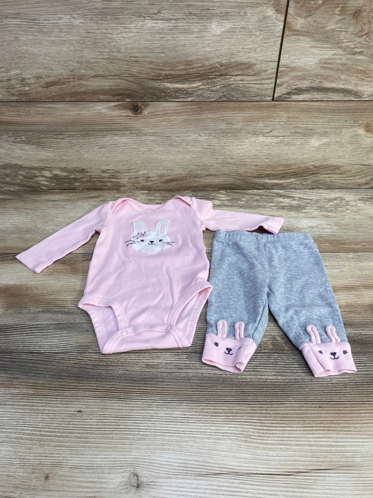 Carter's 2pc Bunny Bodysuit & Pants Pink sz 3m - Me n Mommy To Be