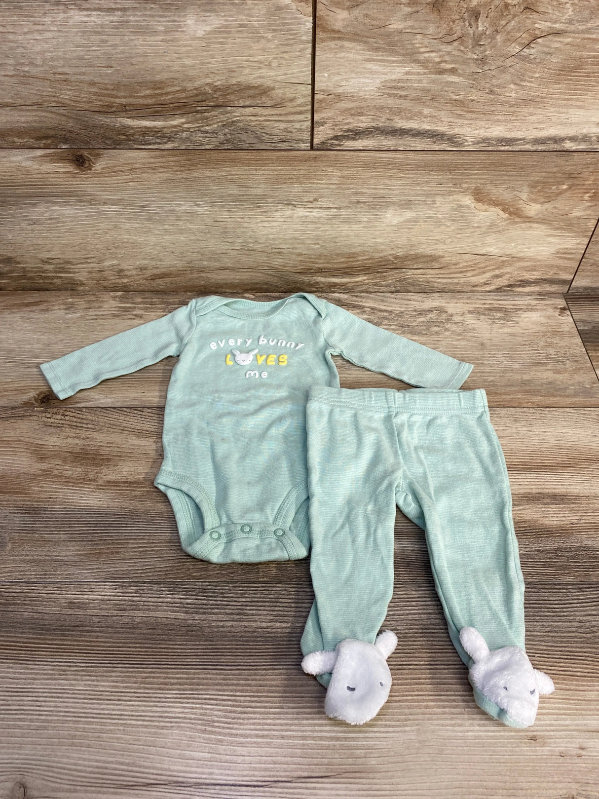 Just One You 2pc Every Bunny Loves Me Bodysuit & Pants Green sz 3m - Me n Mommy To Be
