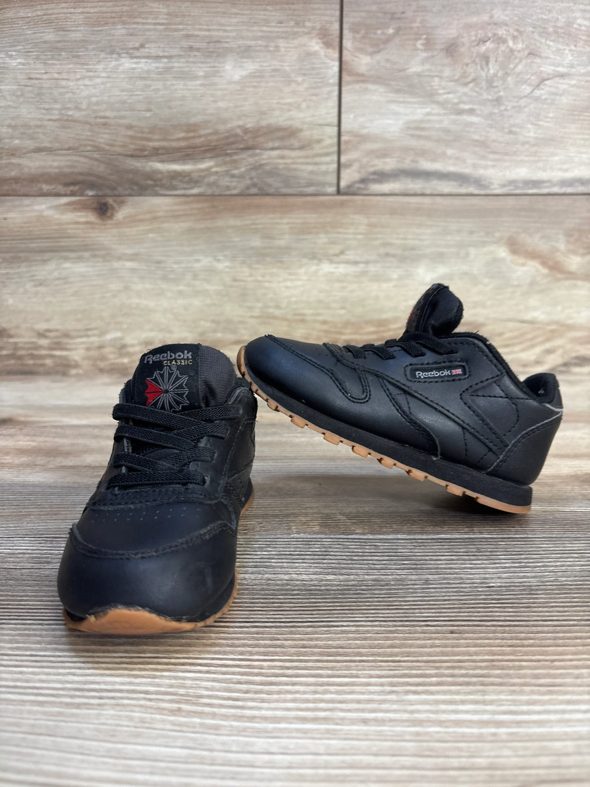 Reebok Classic Leather Sneakers Black sz 8c