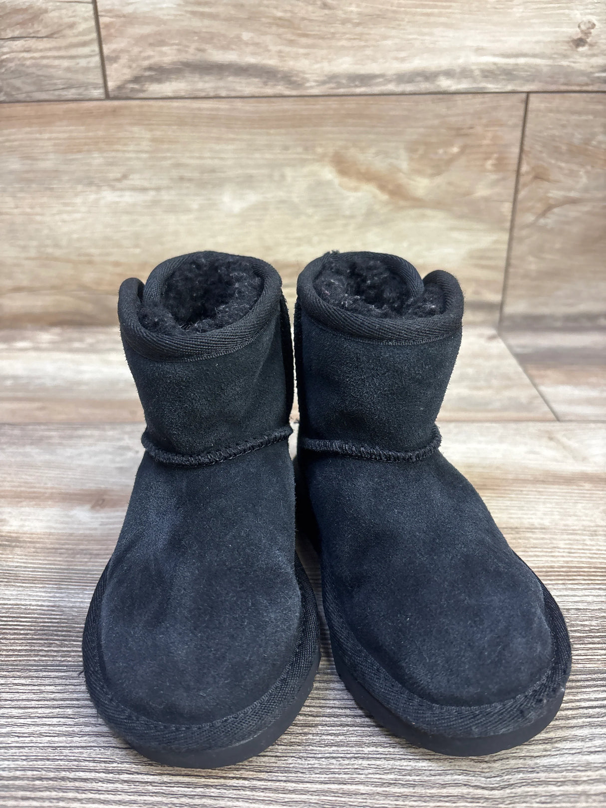 UGG Jona Boot Black sz 6c