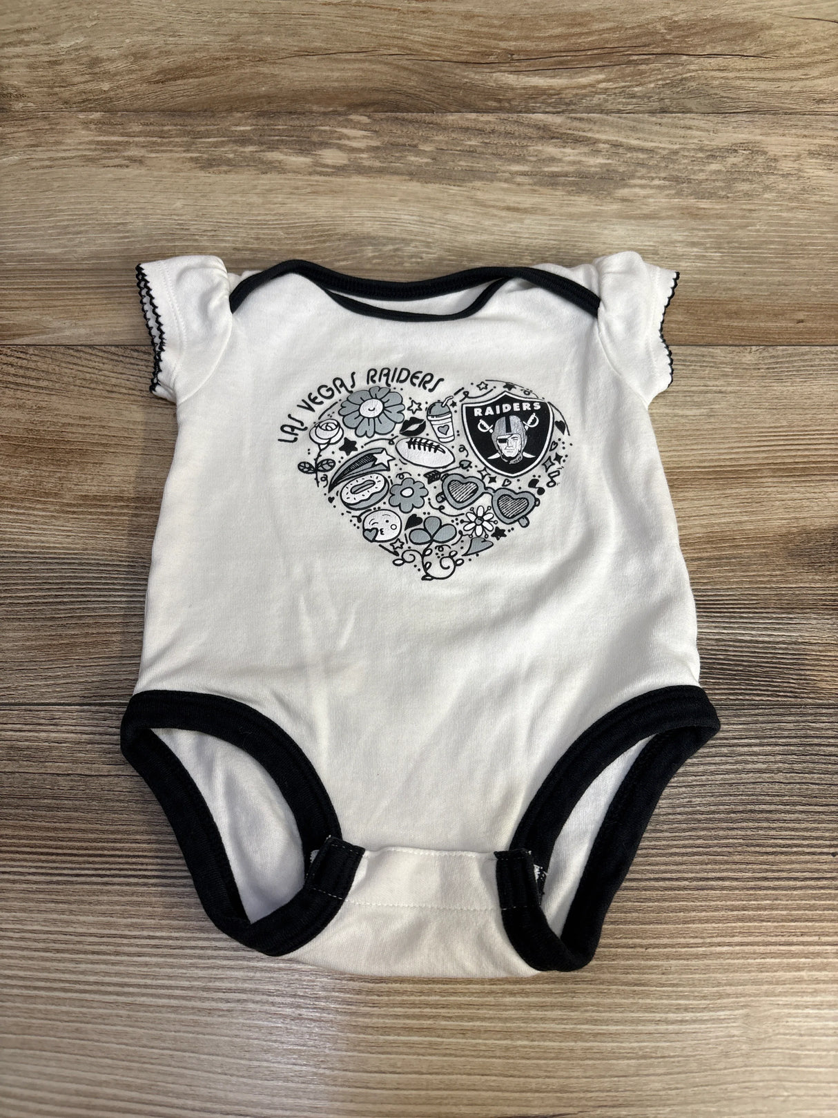 NFL Heart Las Vegas Raiders White sz 3/6m