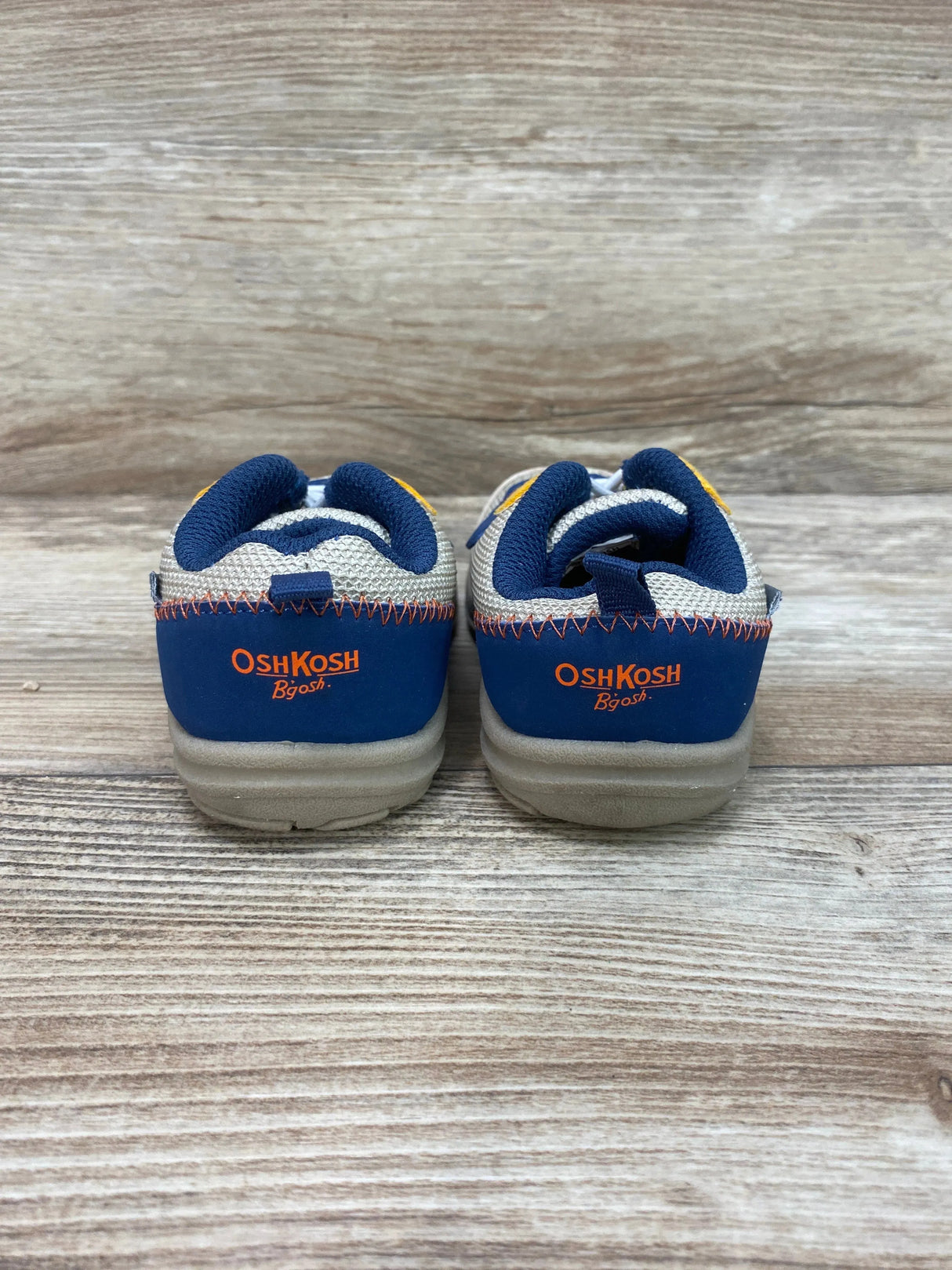 OshKosh B'Gosh Darcy Everplay Color Block Sneaker Beige Sz 5c - Me n Mommy To Be