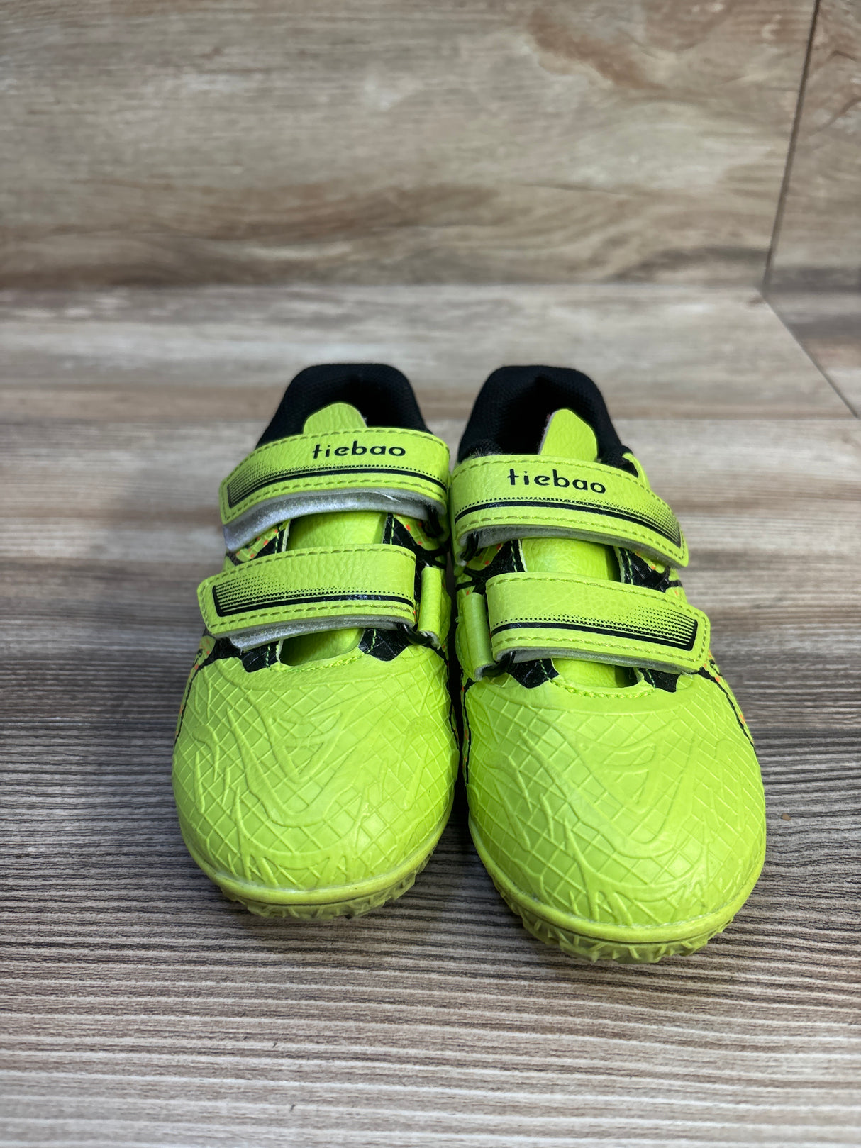 Tiebao Soccer Cleats Lime Green sz 8c