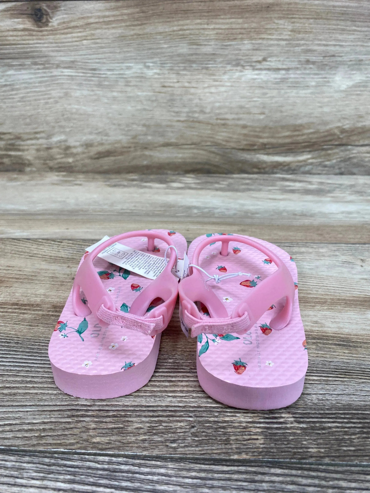 NEW Old Navy Strawberry Print Flip-Flops Pink sz 5c - Me n Mommy To Be