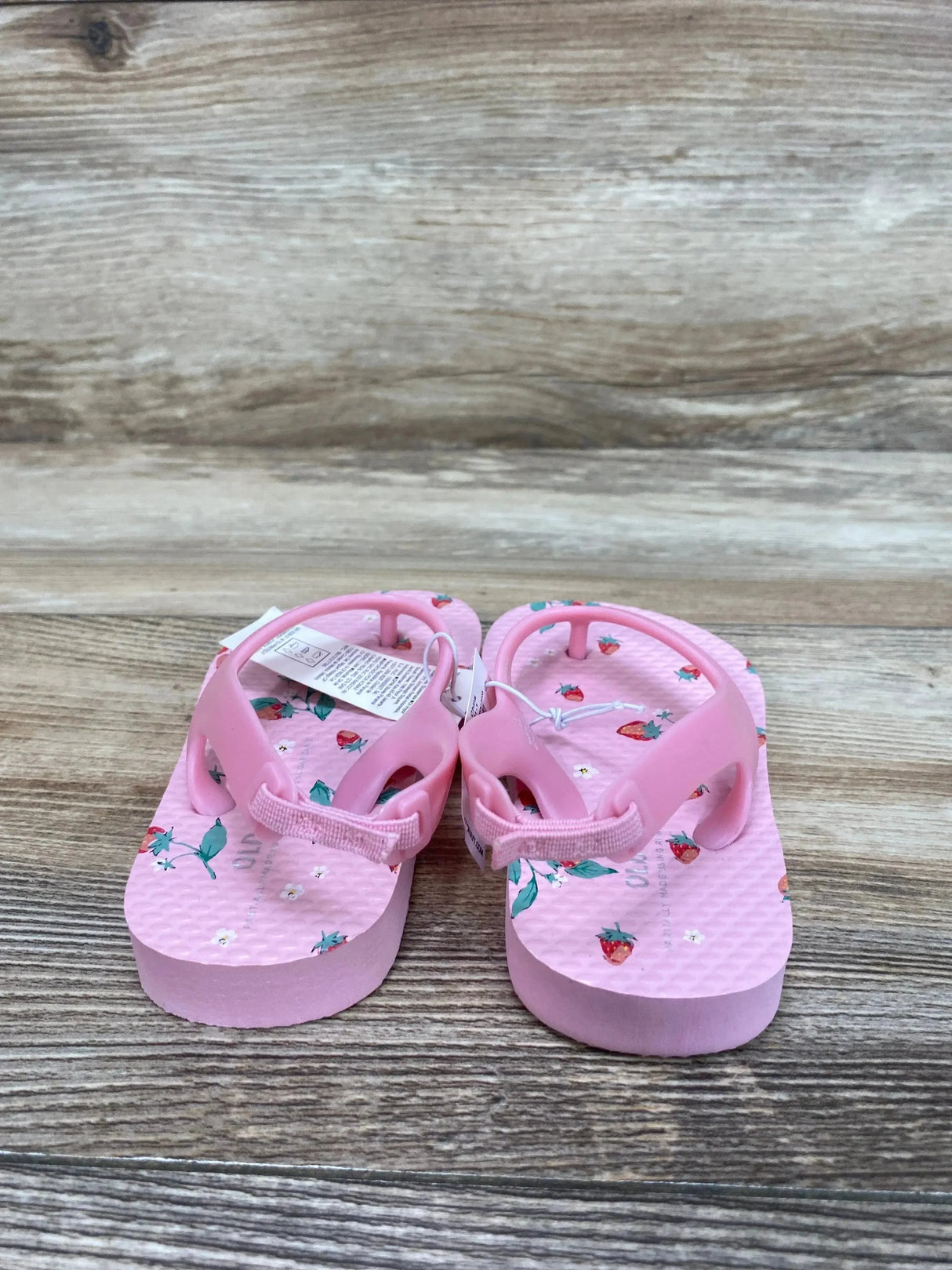 NEW Old Navy Strawberry Print Flip-Flops Pink sz 5c - Me n Mommy To Be