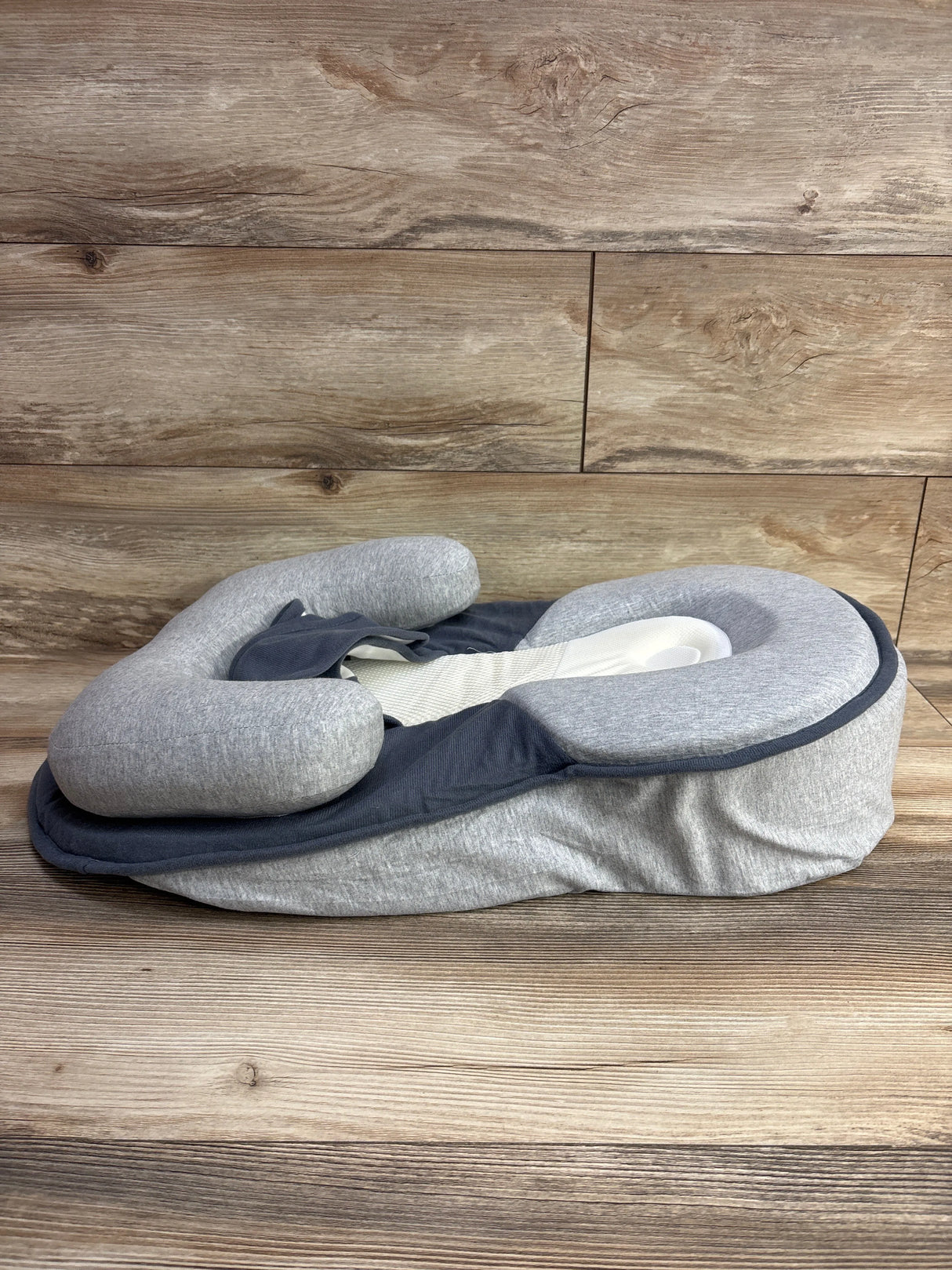 Rest Nest Baby Incline Bed with Strap