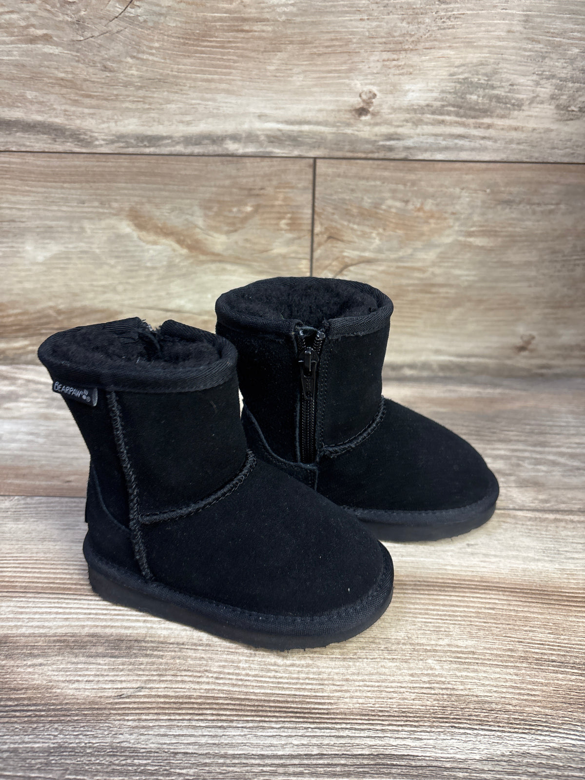 Bearpaw Emma Boots Black sz 6c