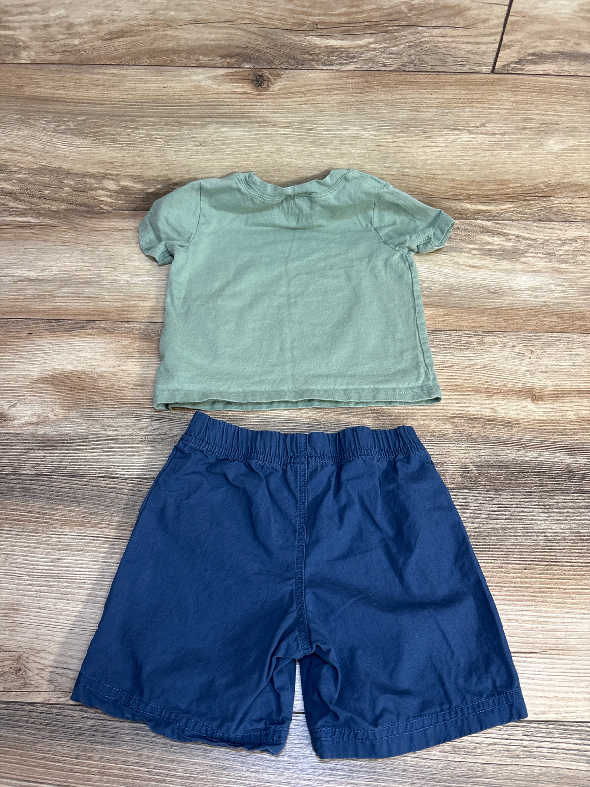 Carter's 2pc Dinosaur Shirt & Shorts Set Olive sz 24m