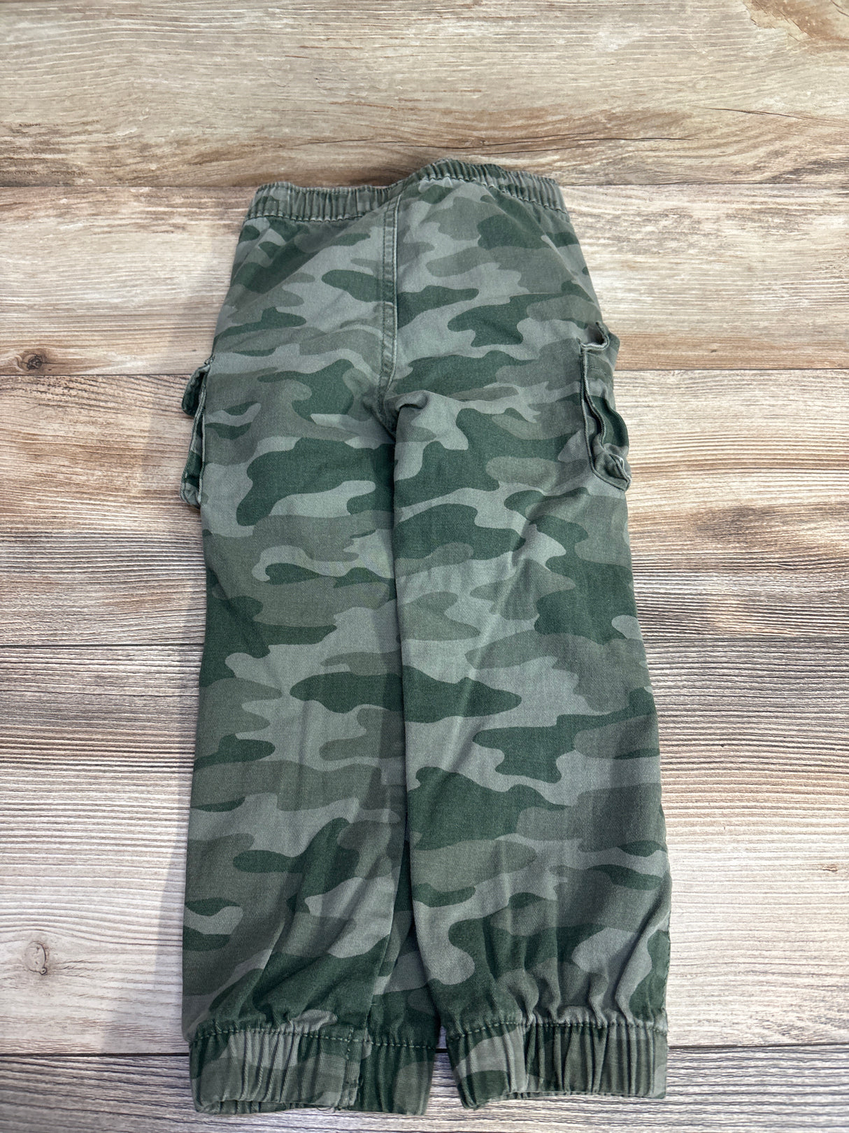 Okie Dokie Camo Cargo Pants Green sz 4T