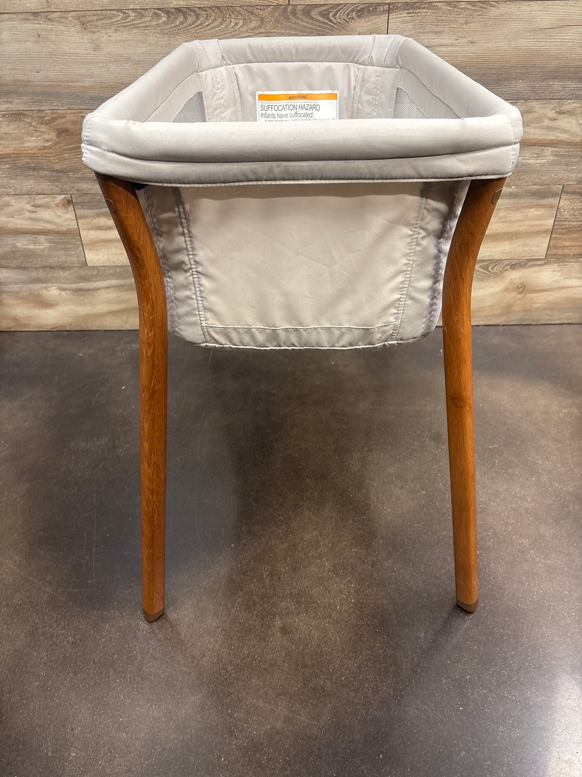 Chicco LullaGo Anywhere Lightweight Portable Bassinet - Serene