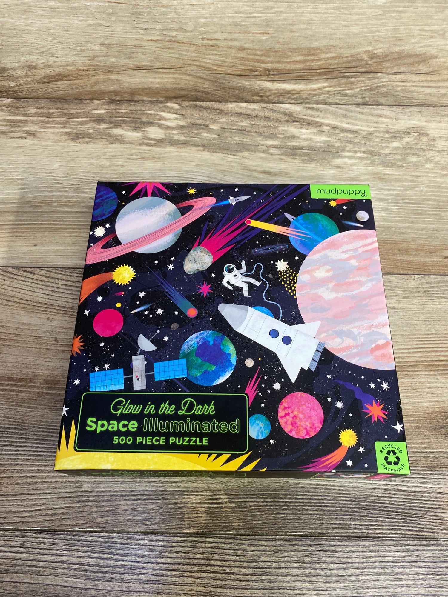 NEW Mudpuppy Glow in the Dark Space Puzzle - 500 pc